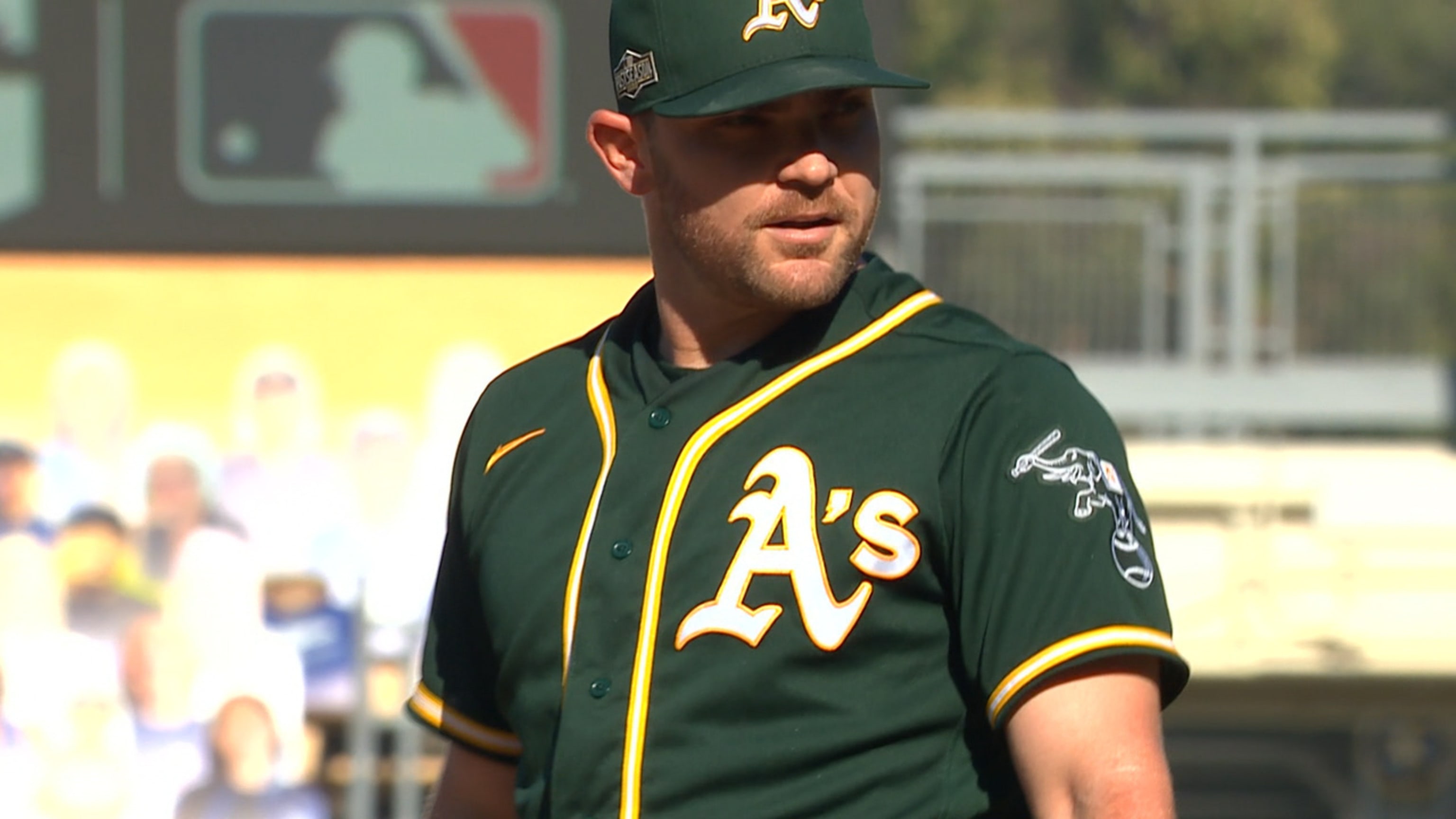 Liam Hendriks intraficable