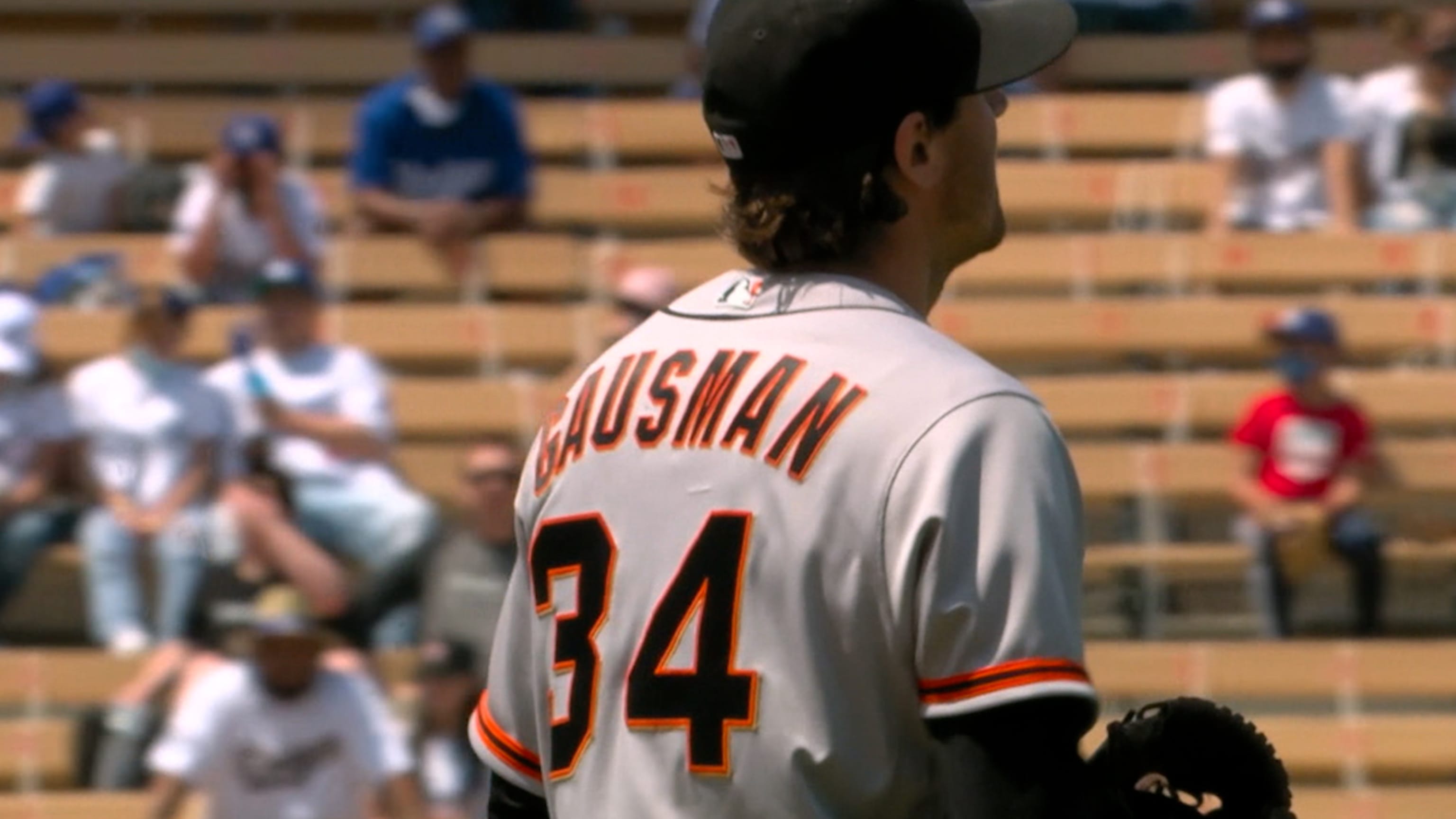 Mauricio Dubón homers off Clayton Kershaw