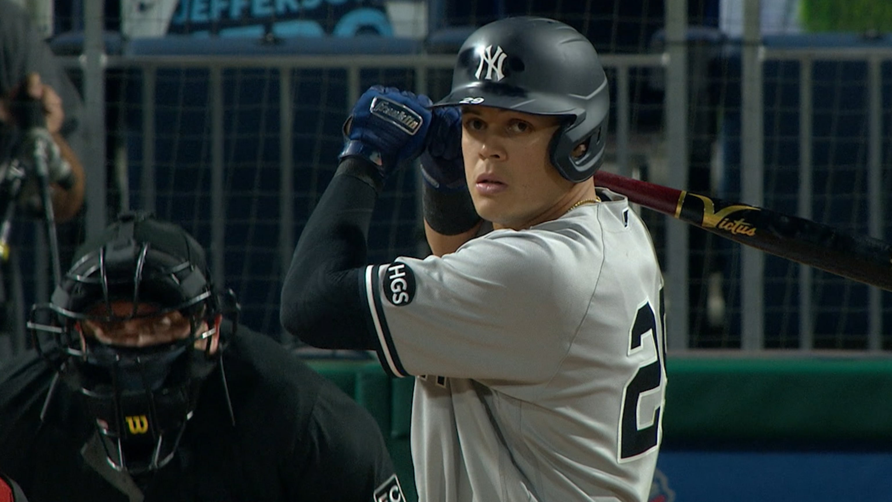 Gio Urshela's RBI single