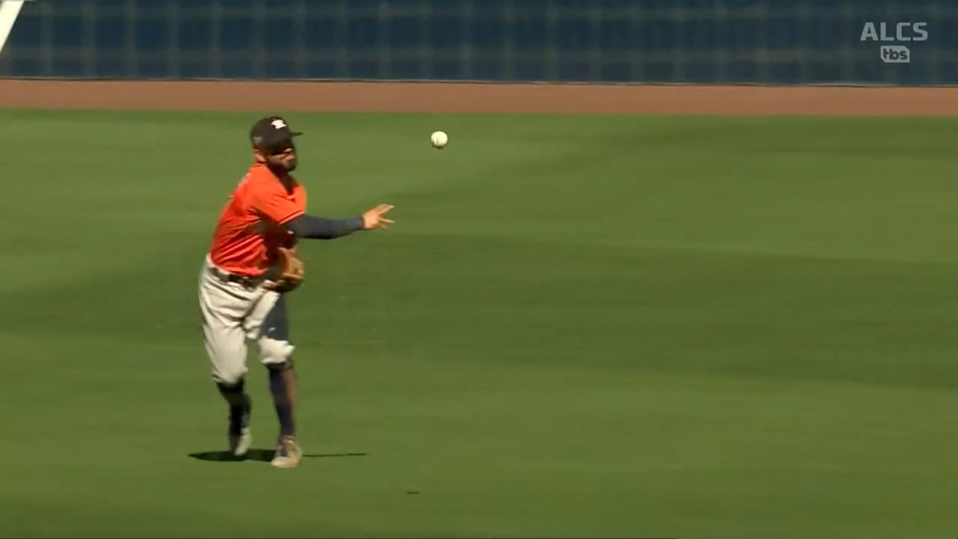 Lowe se embasa por un error