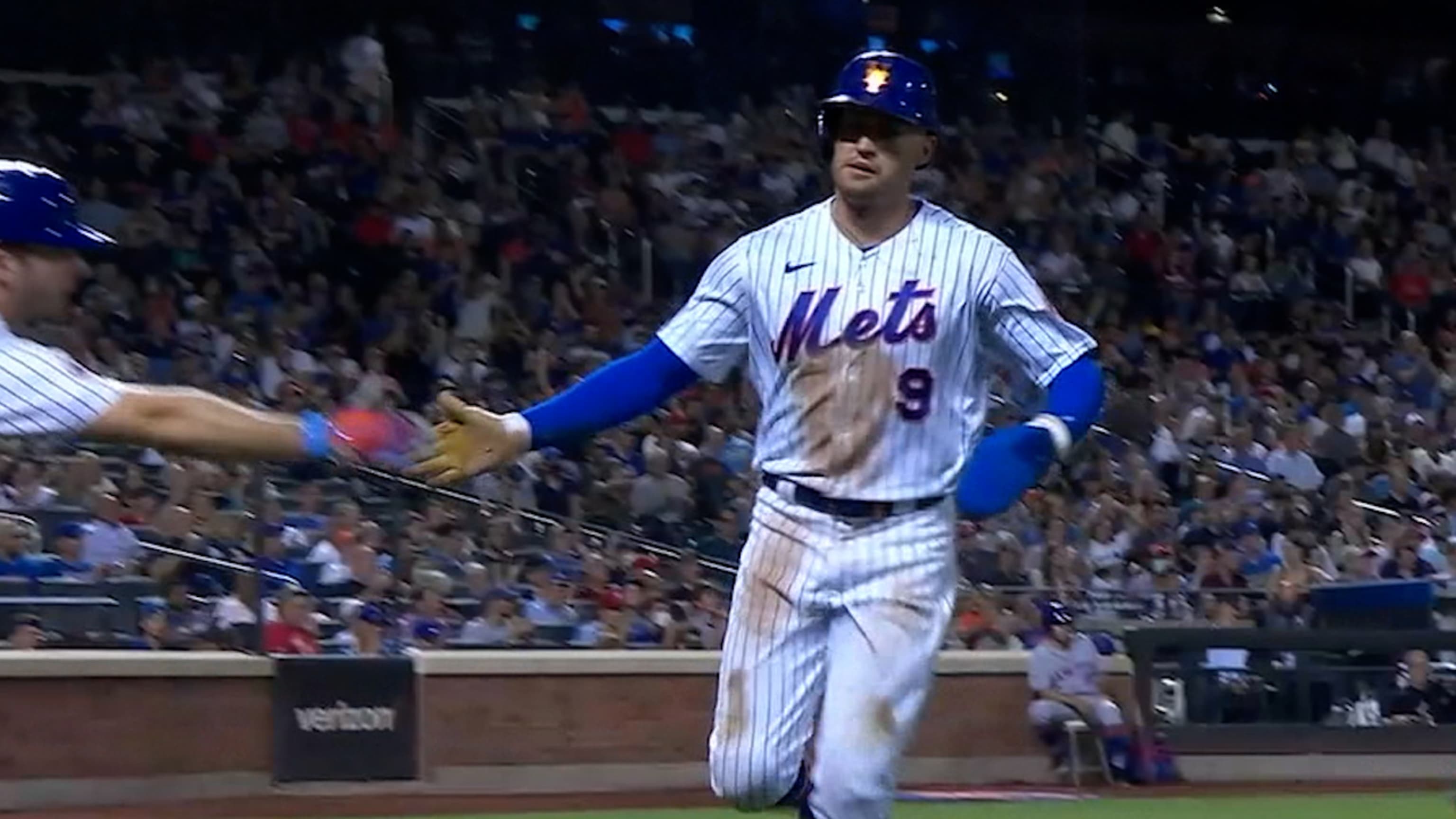 Lindor remolca a Nimmo