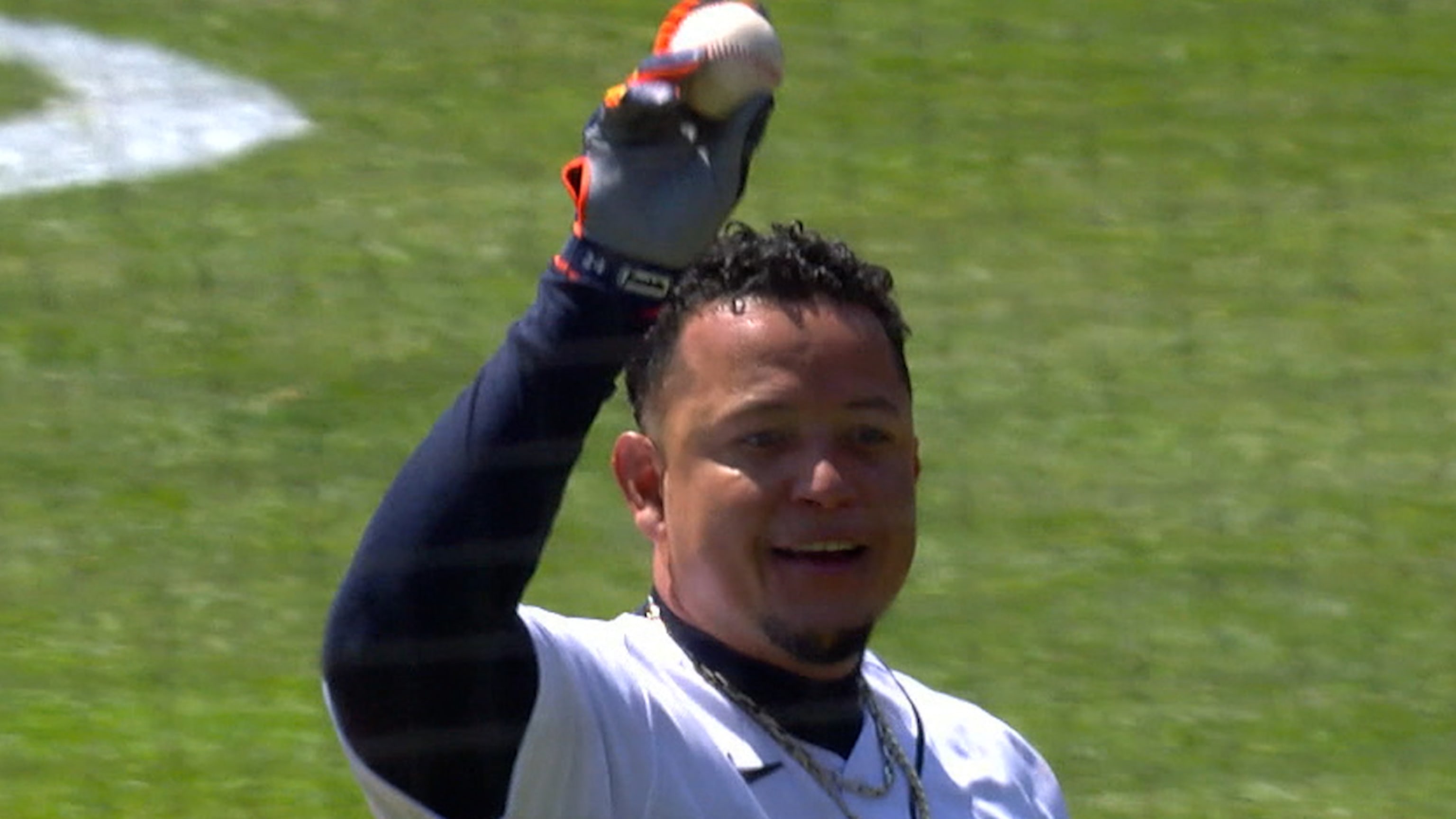 Cabrera alcanza los 3,000 hits