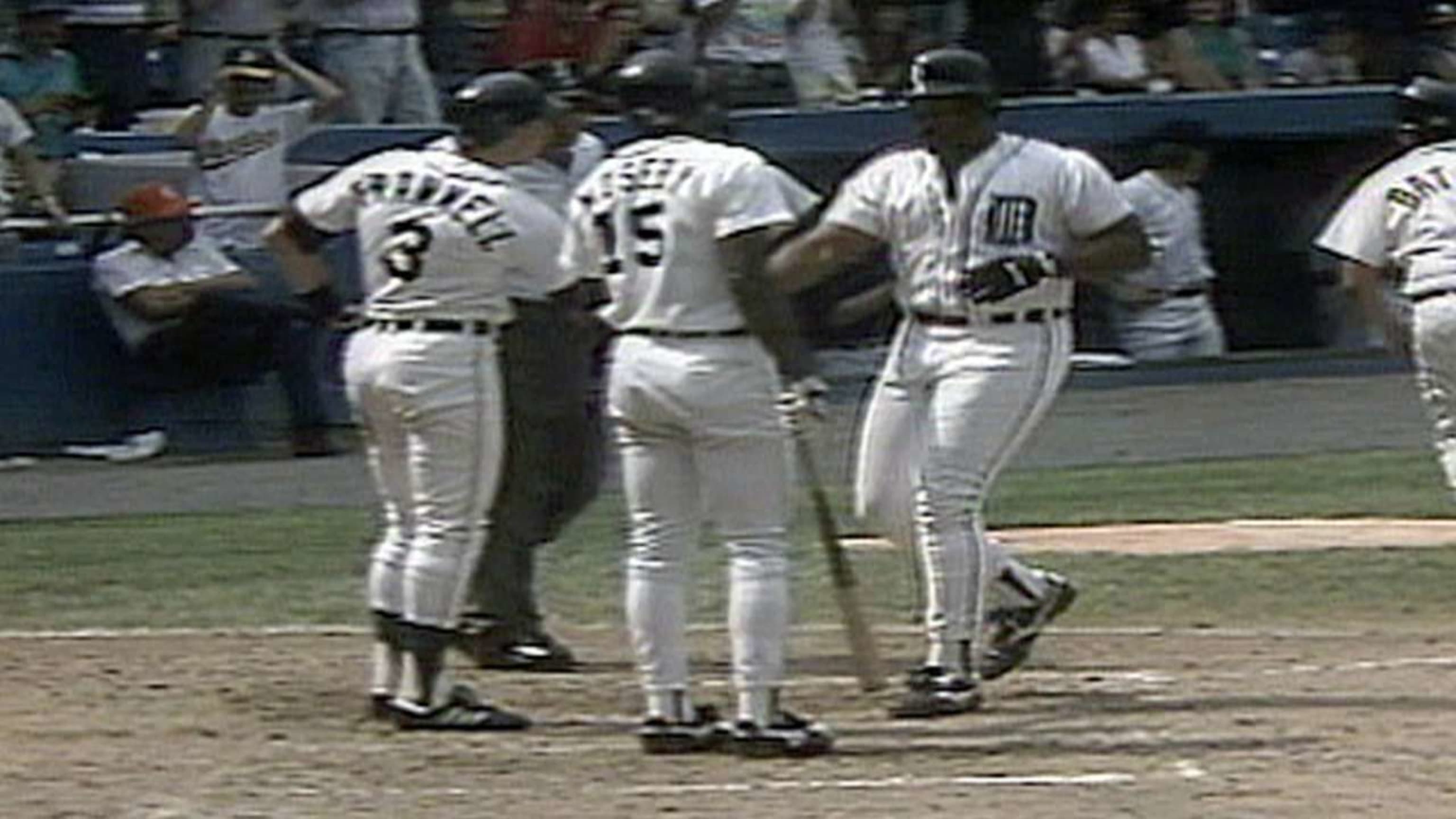 Cecil Fielder Stats & Facts - This Day In Baseball