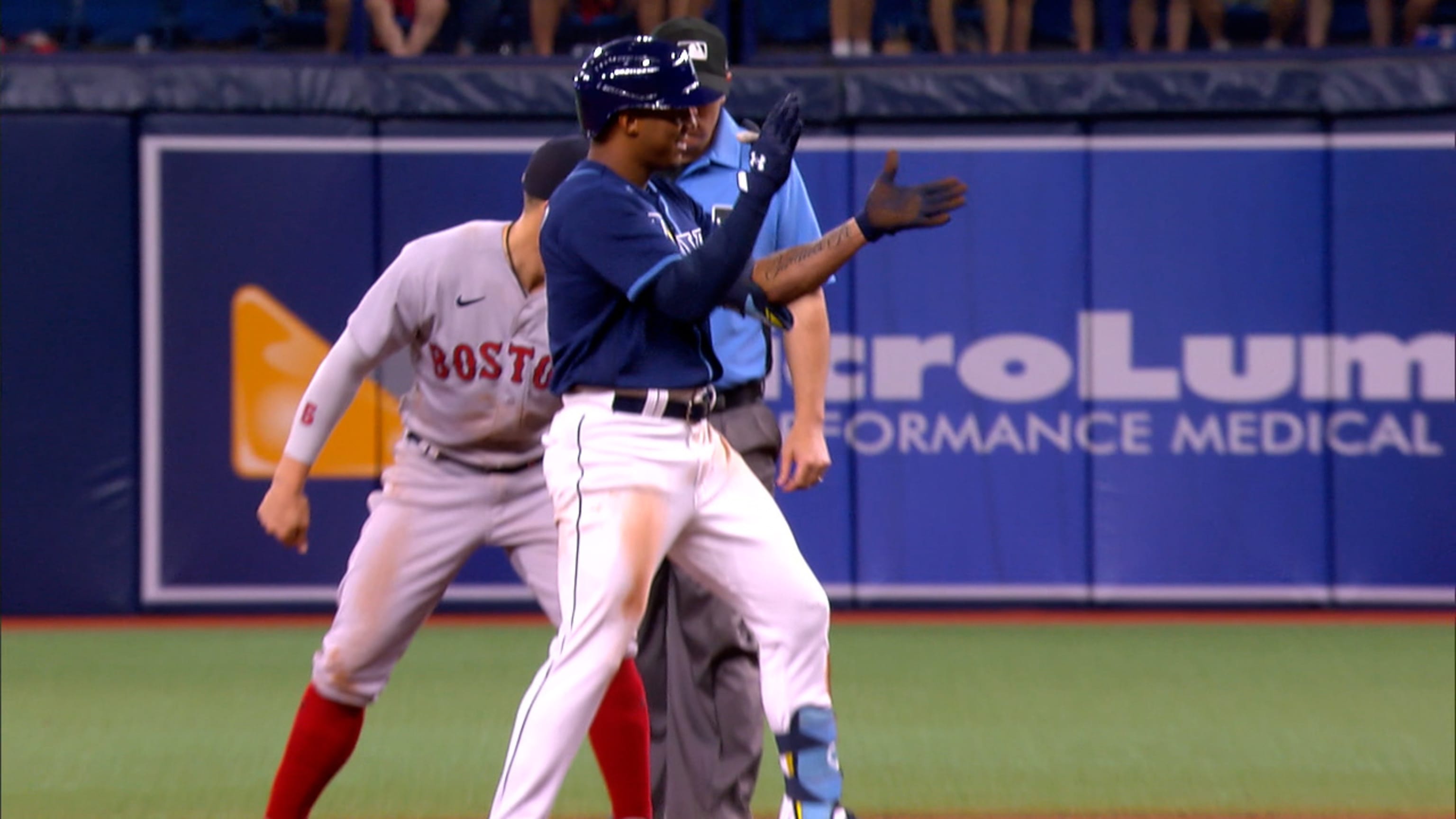 Wander Franco hits game-tying home run in Rays debut