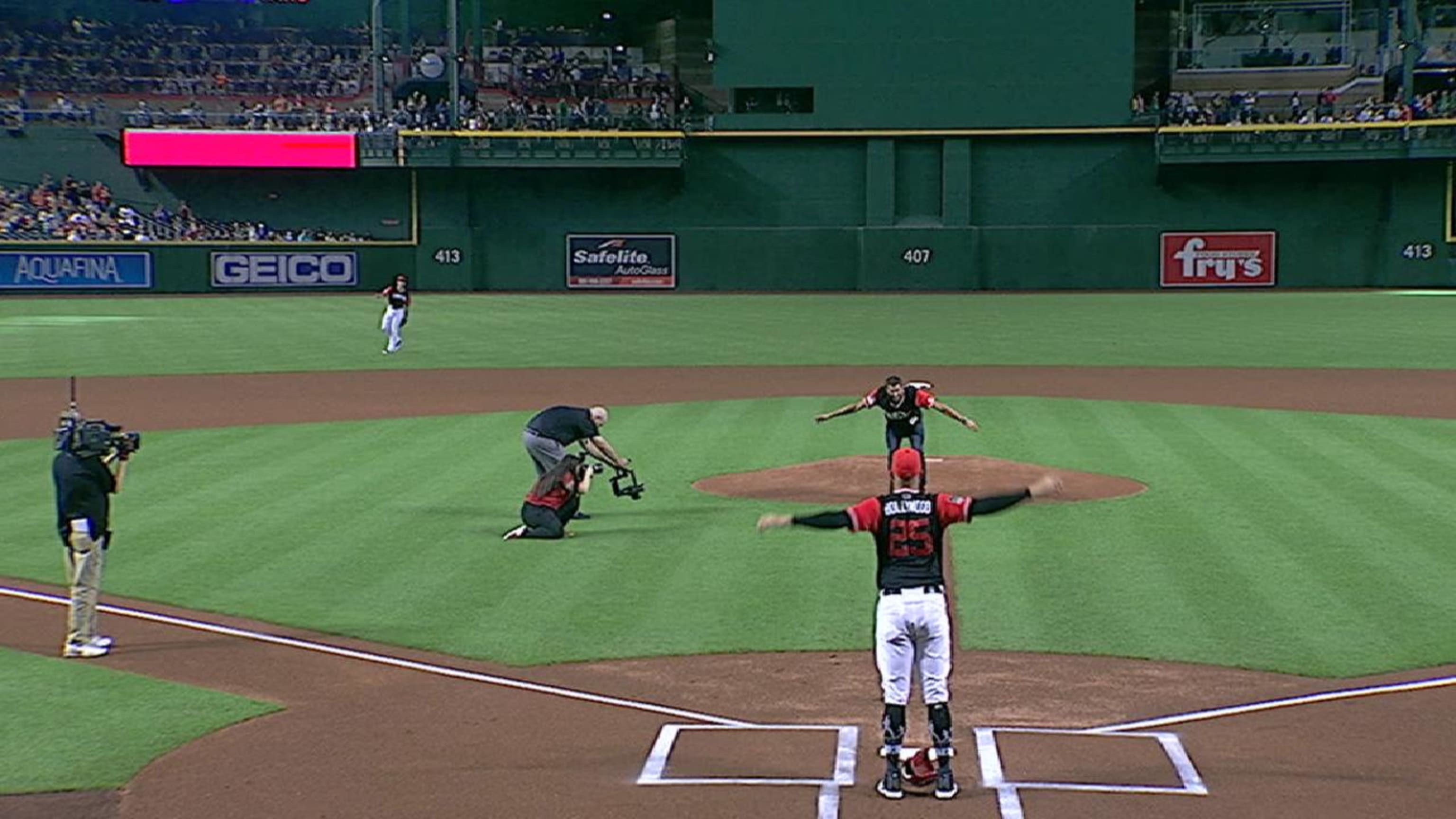 Michael Phelps First Pitch at Arizona Diamondbacks Game 