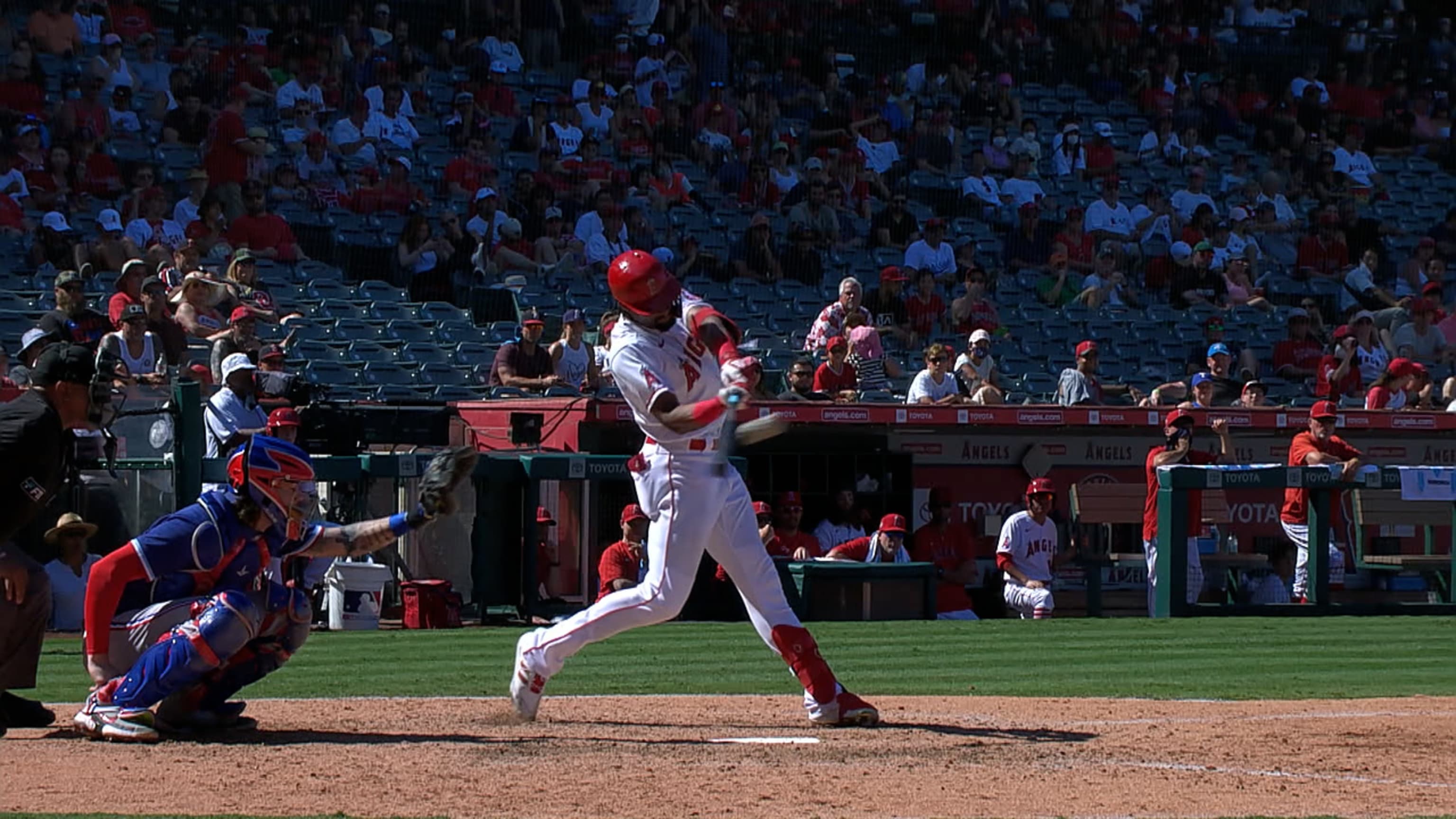 Jo Adell's two-run single, 10/03/2022