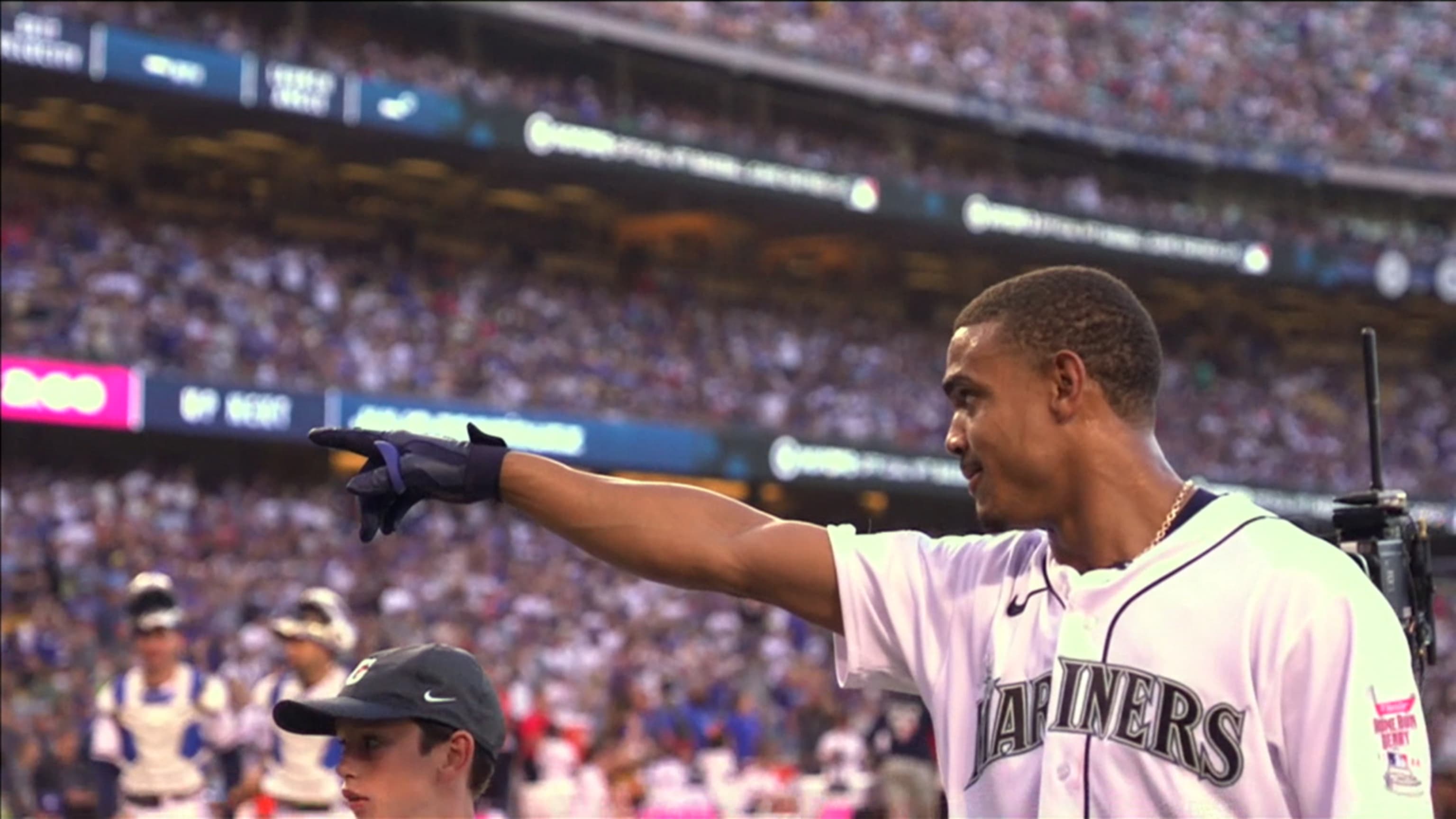 Rodríguez da 18 HRs en la final