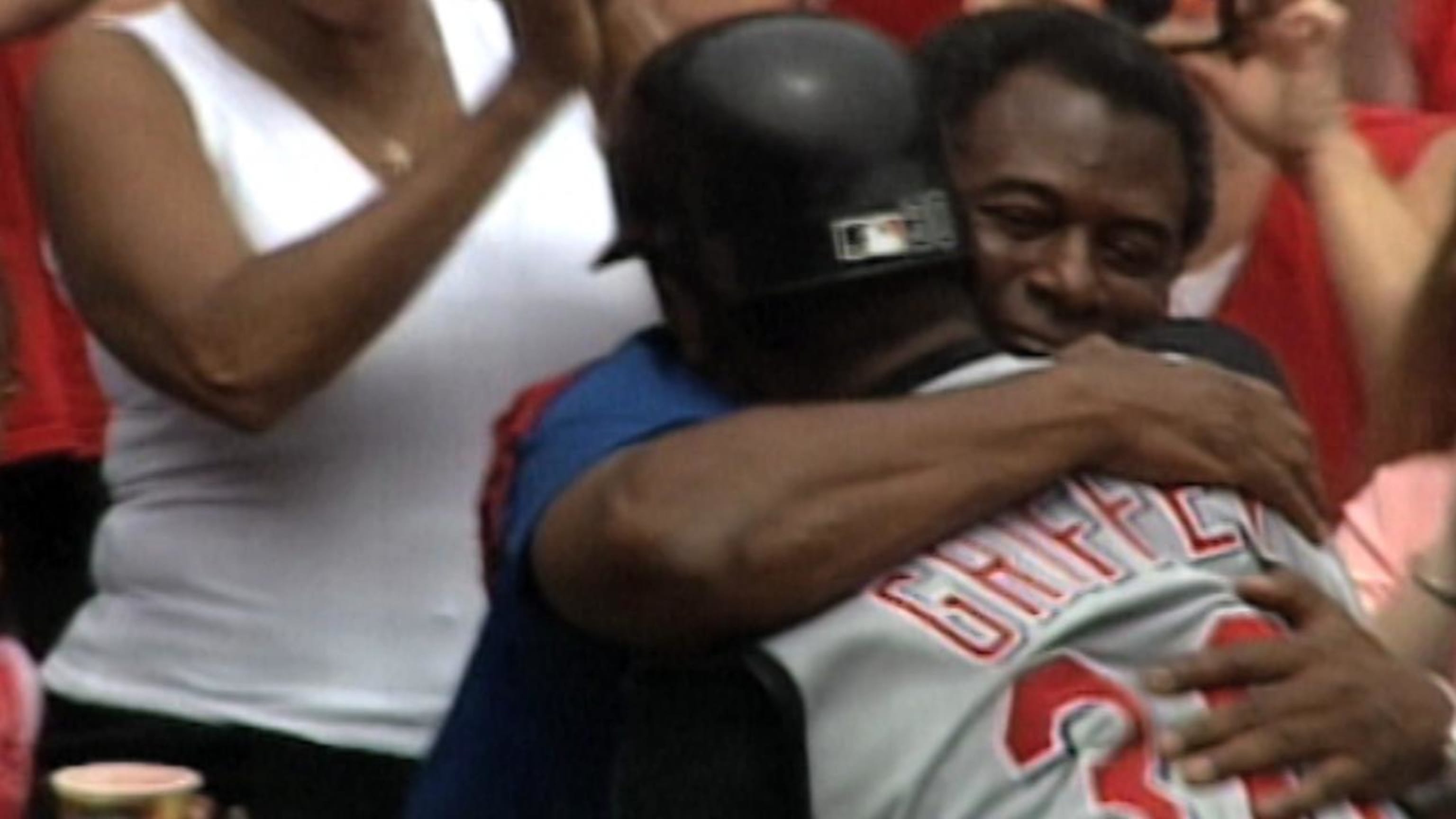 Griffey's 500th homer