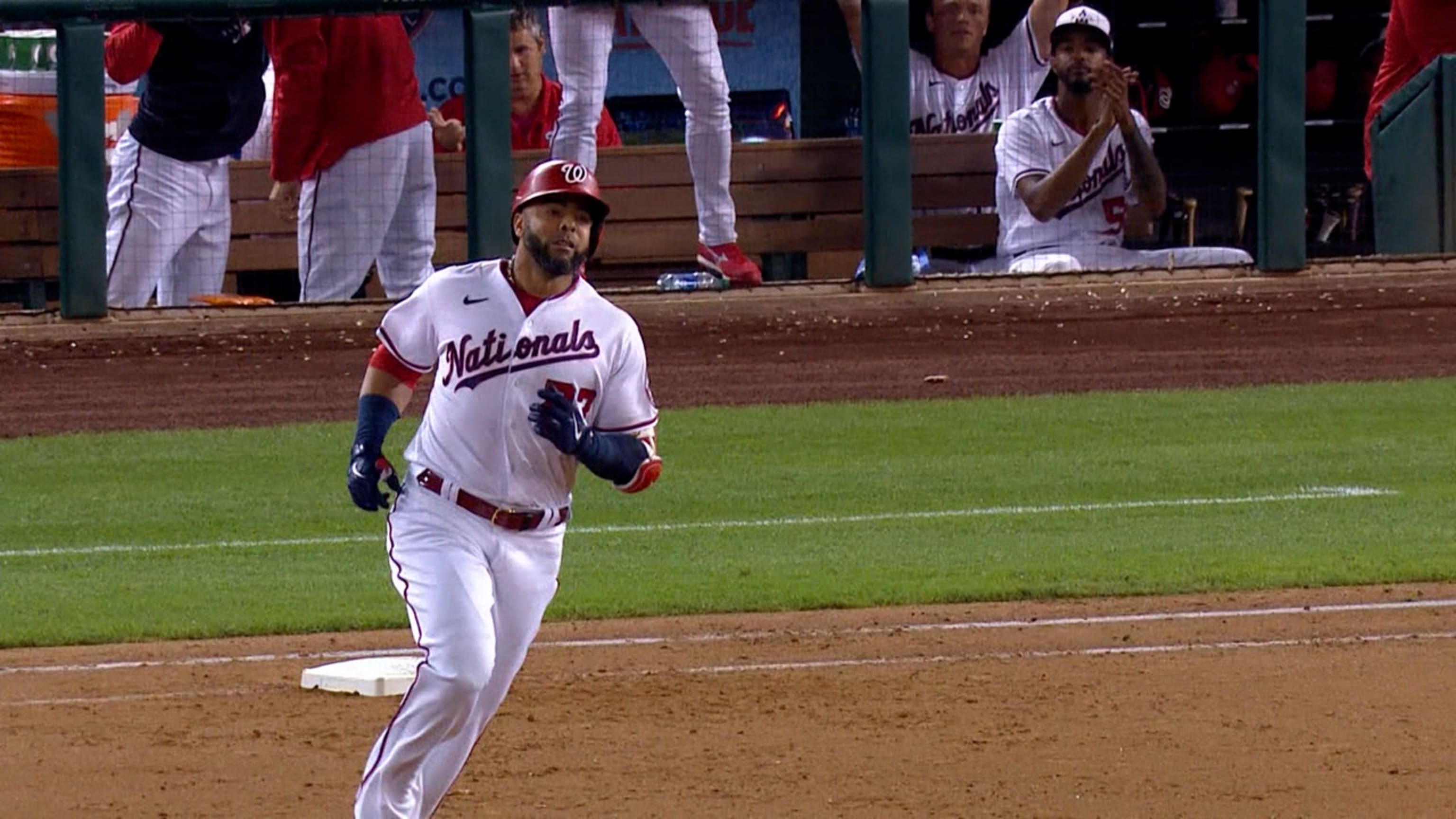 HR de Nelson Cruz para la ventaja