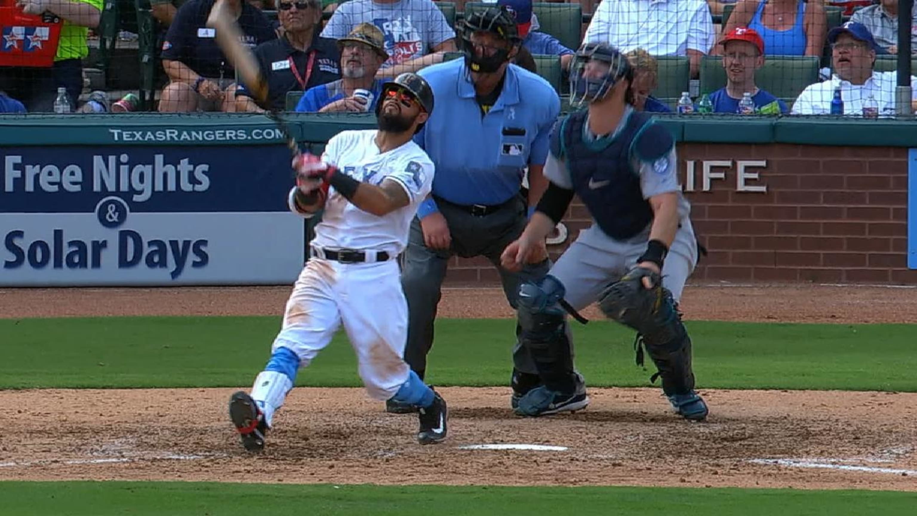 Yu Darvish, Mike Napoli get Texas Rangers back to winning