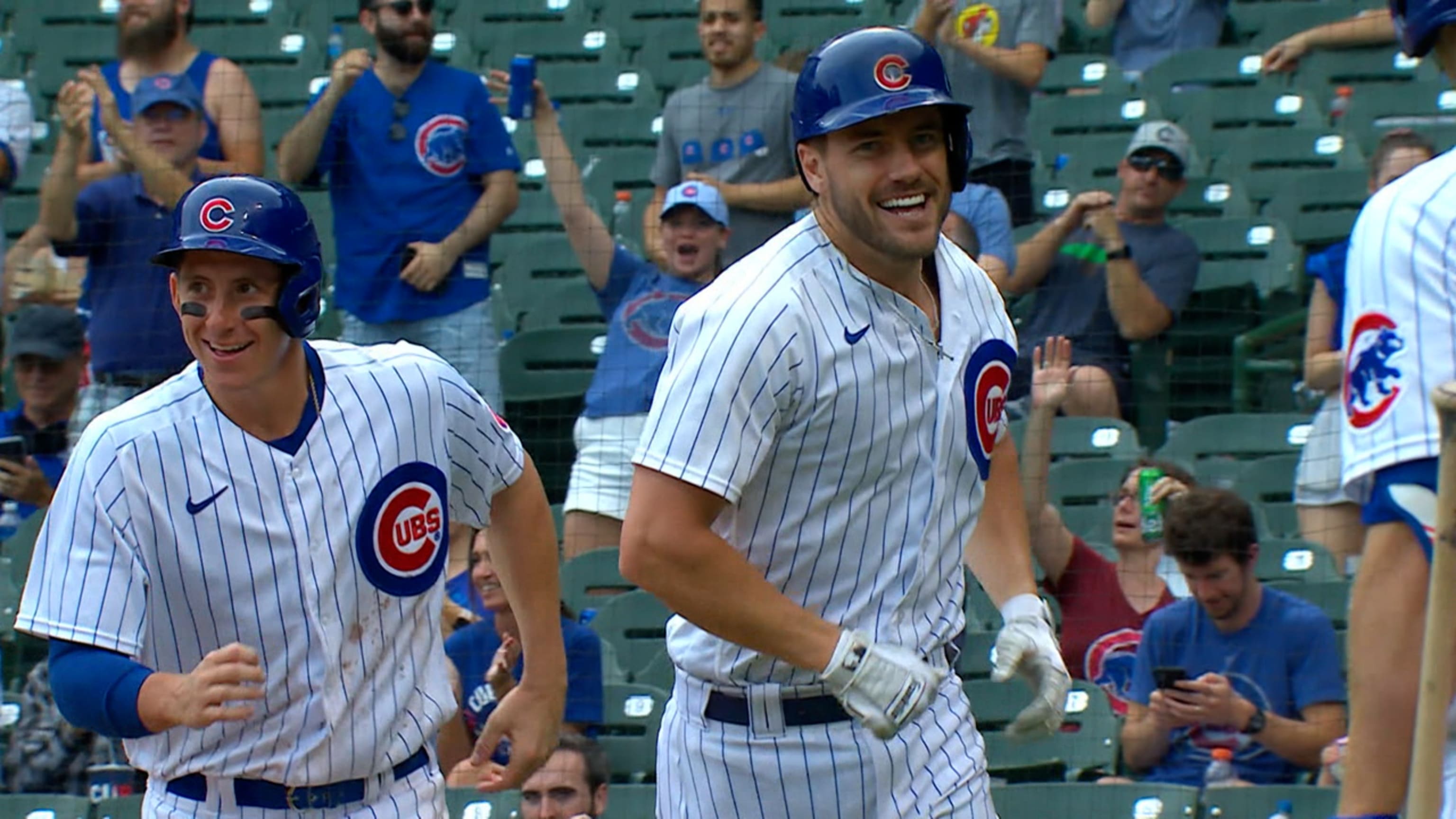 Wisdom despacha HR de 2 rayas