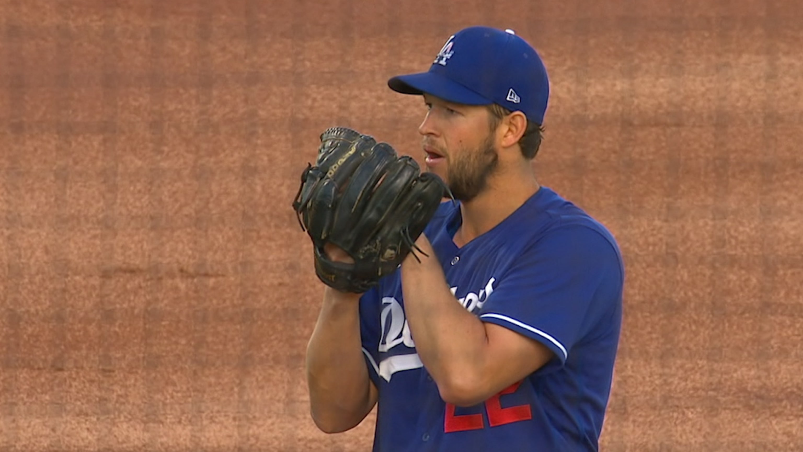 Clayton poncha a 4 Gigantes