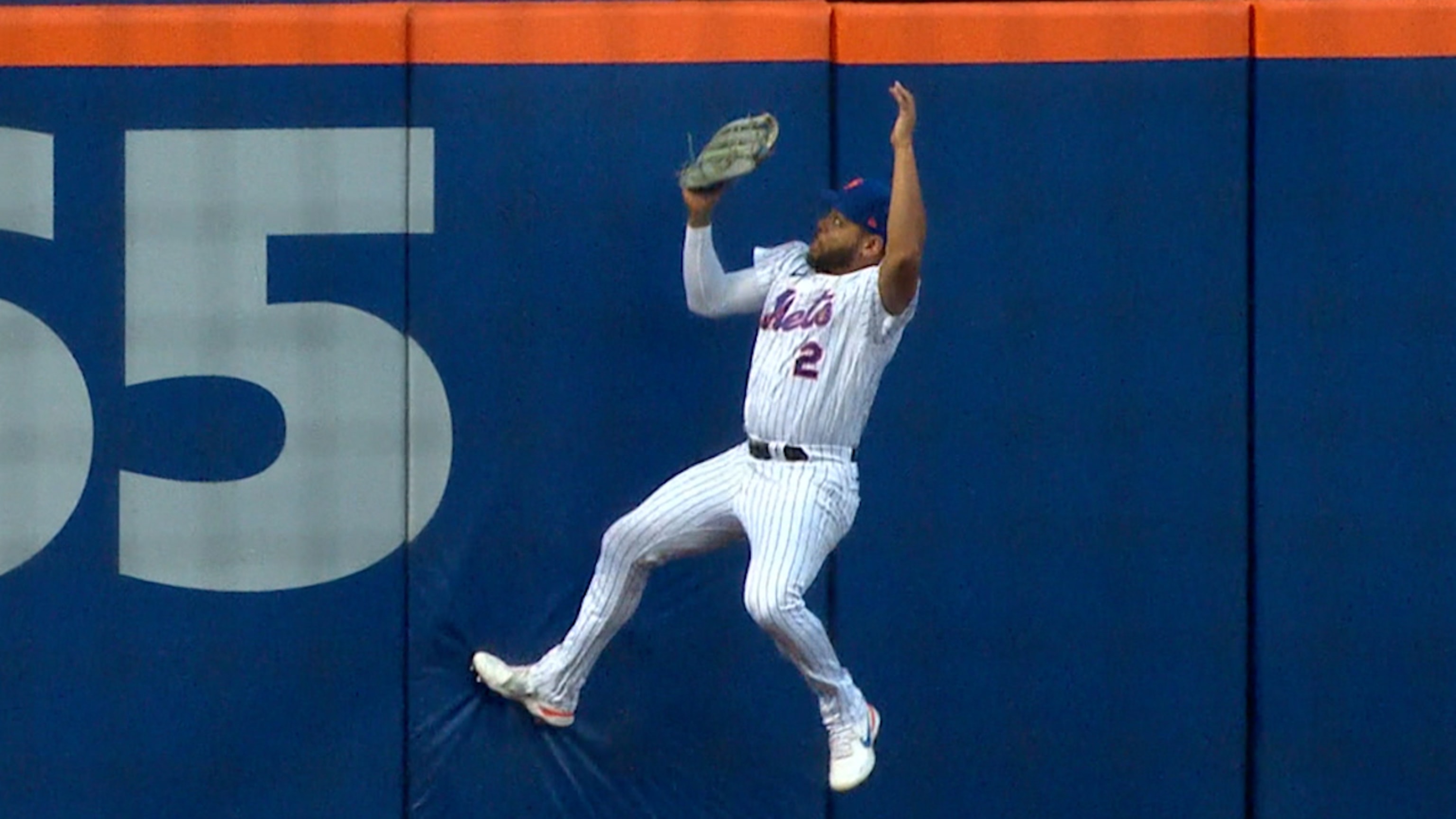 Taijuan Walker strikes out 12, Mets stay hot in victory over Cubs