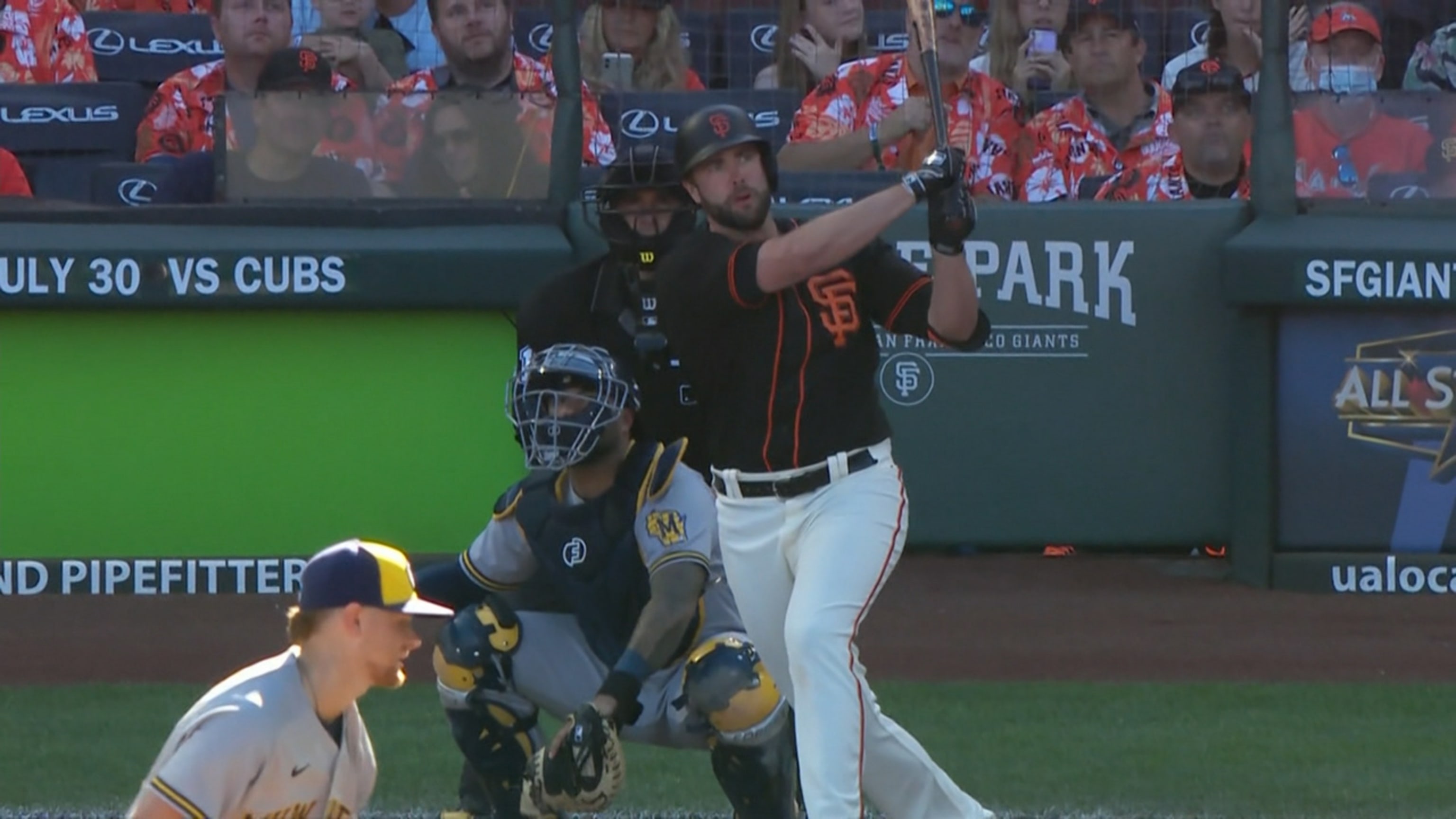 Giants lean on controversial balk call in 8th to beat Brewers, fans unhappy