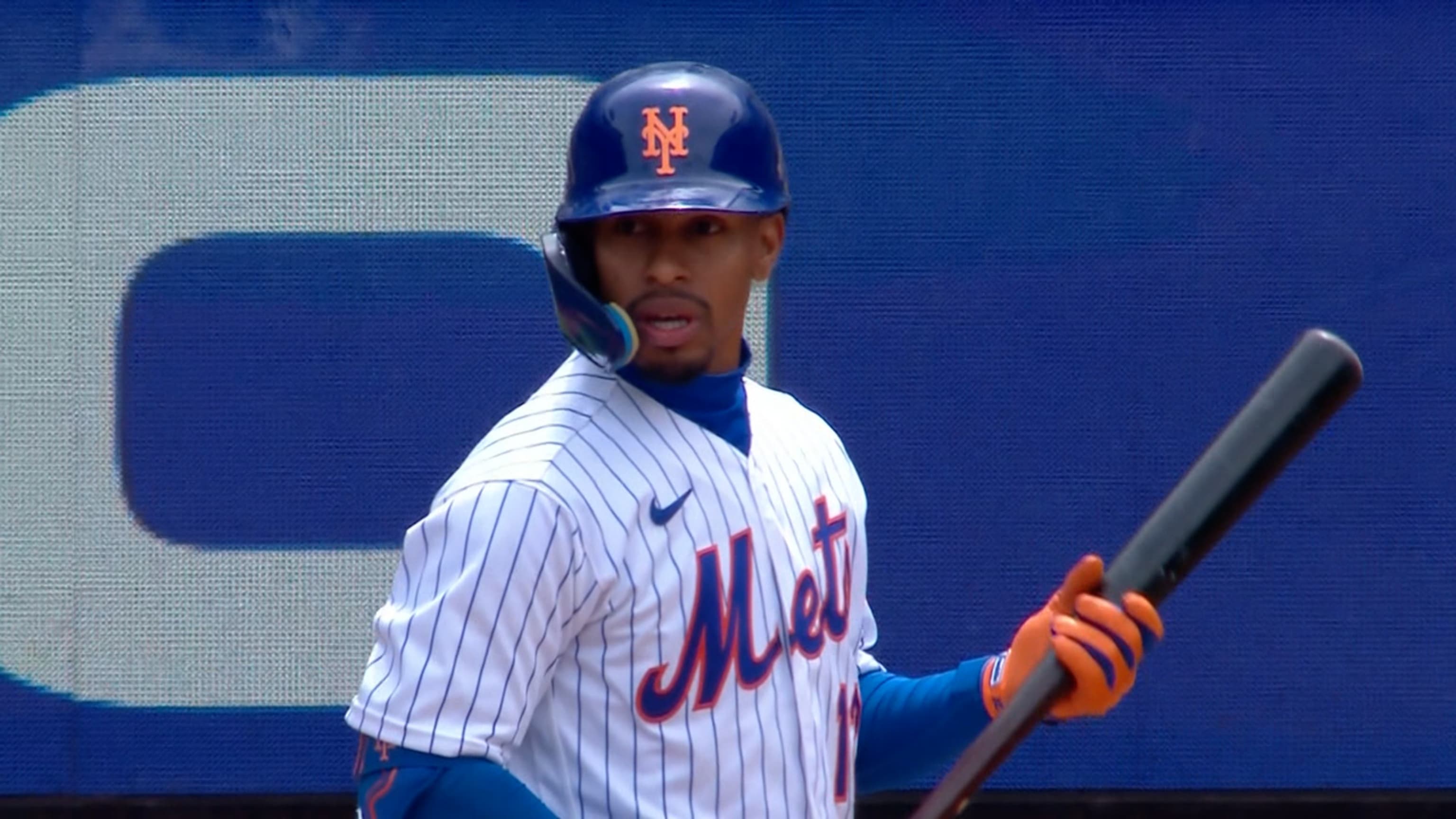 SNY on X: Carlos Carrasco's Mets debut tonight in the black jerseys is  going to be electric 🔥  / X