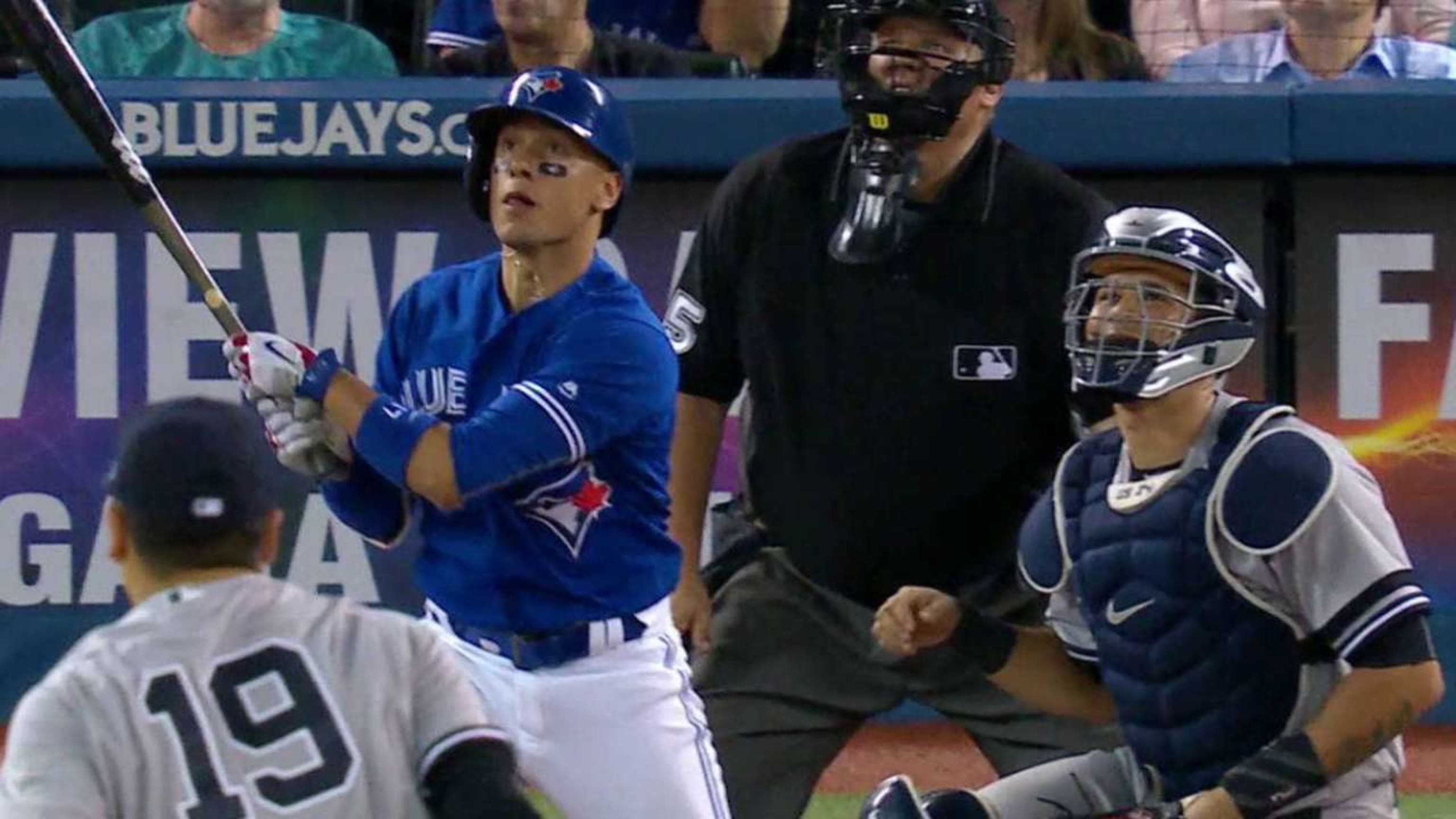 TORONTO — Ryan Goins made Todd Frazier pay for what the New