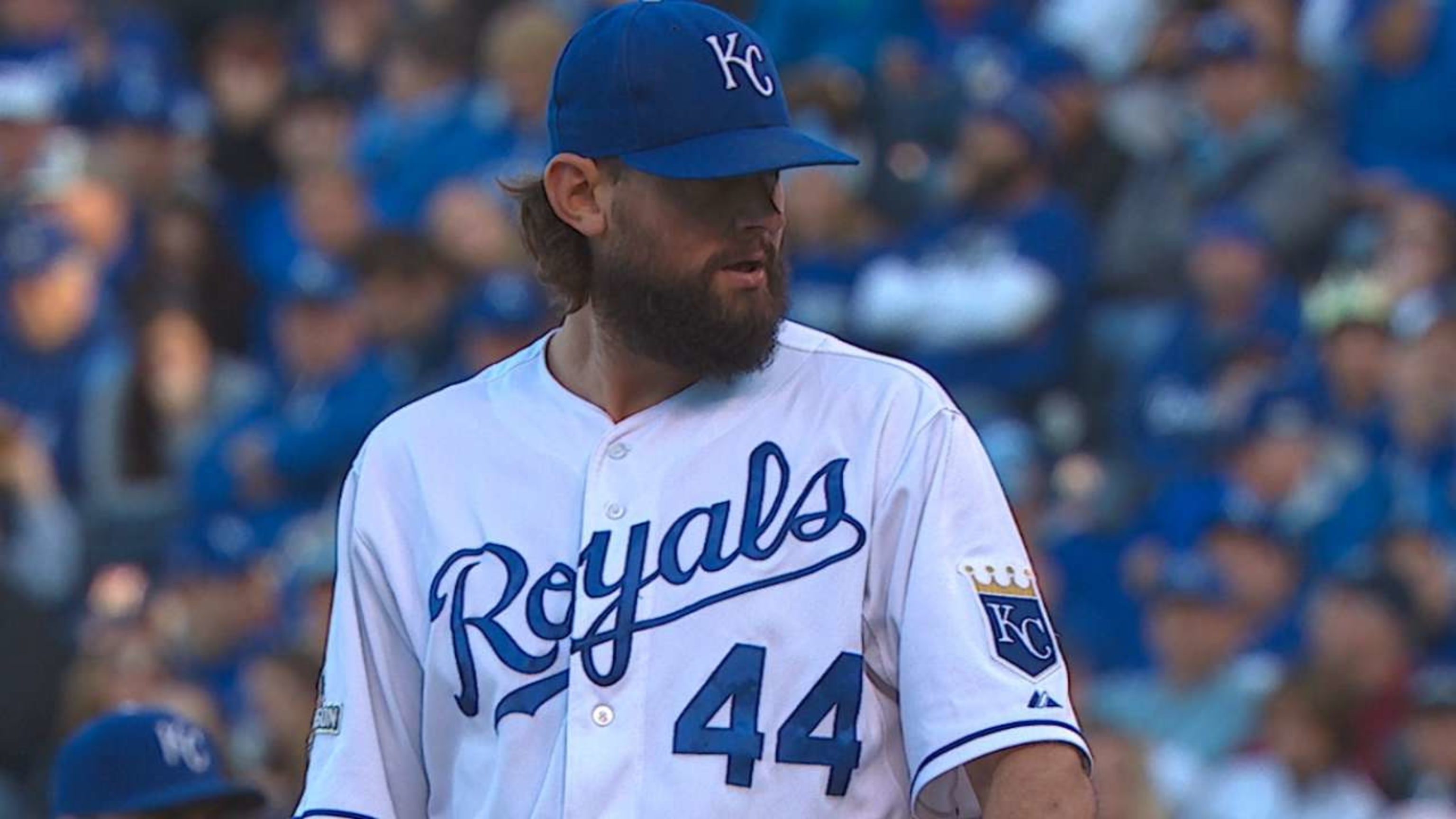 Johnny Cueto's two-hitter gives Kansas City Royals 2-0 World Series lead –  Daily News