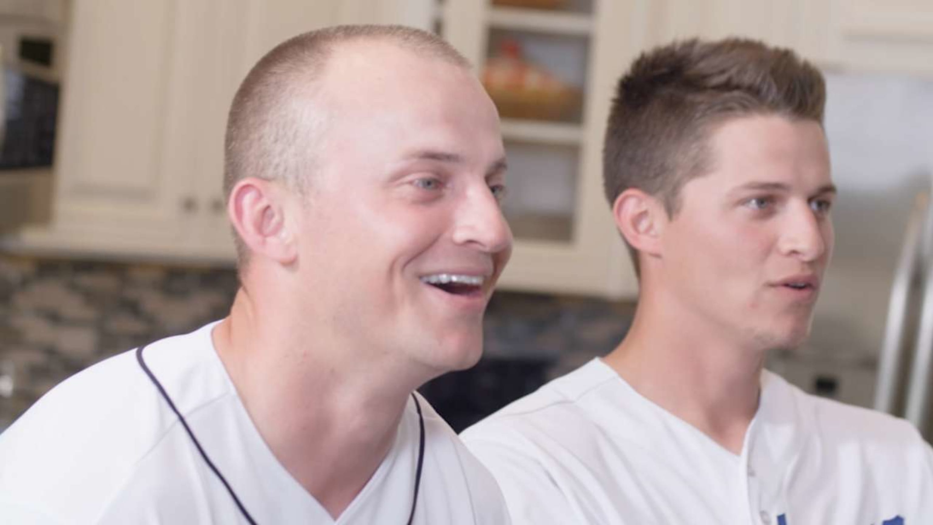 Let's watch Corey and Kyle Seager express their sibling rivalry