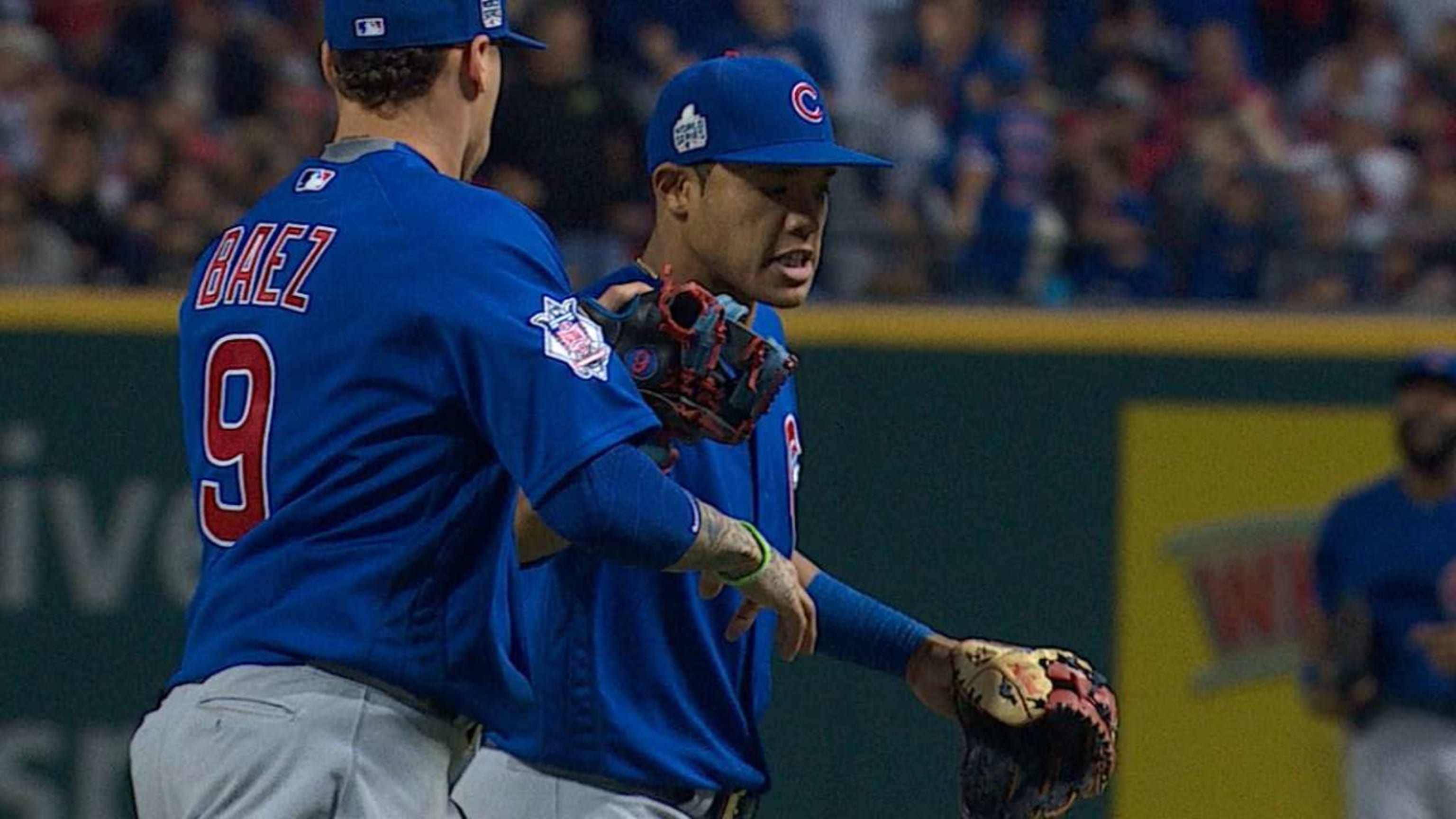 Watch In Wonder As Javier Baez Turns A Shoestring Throw Into An Effortless Double Play Mlb Com