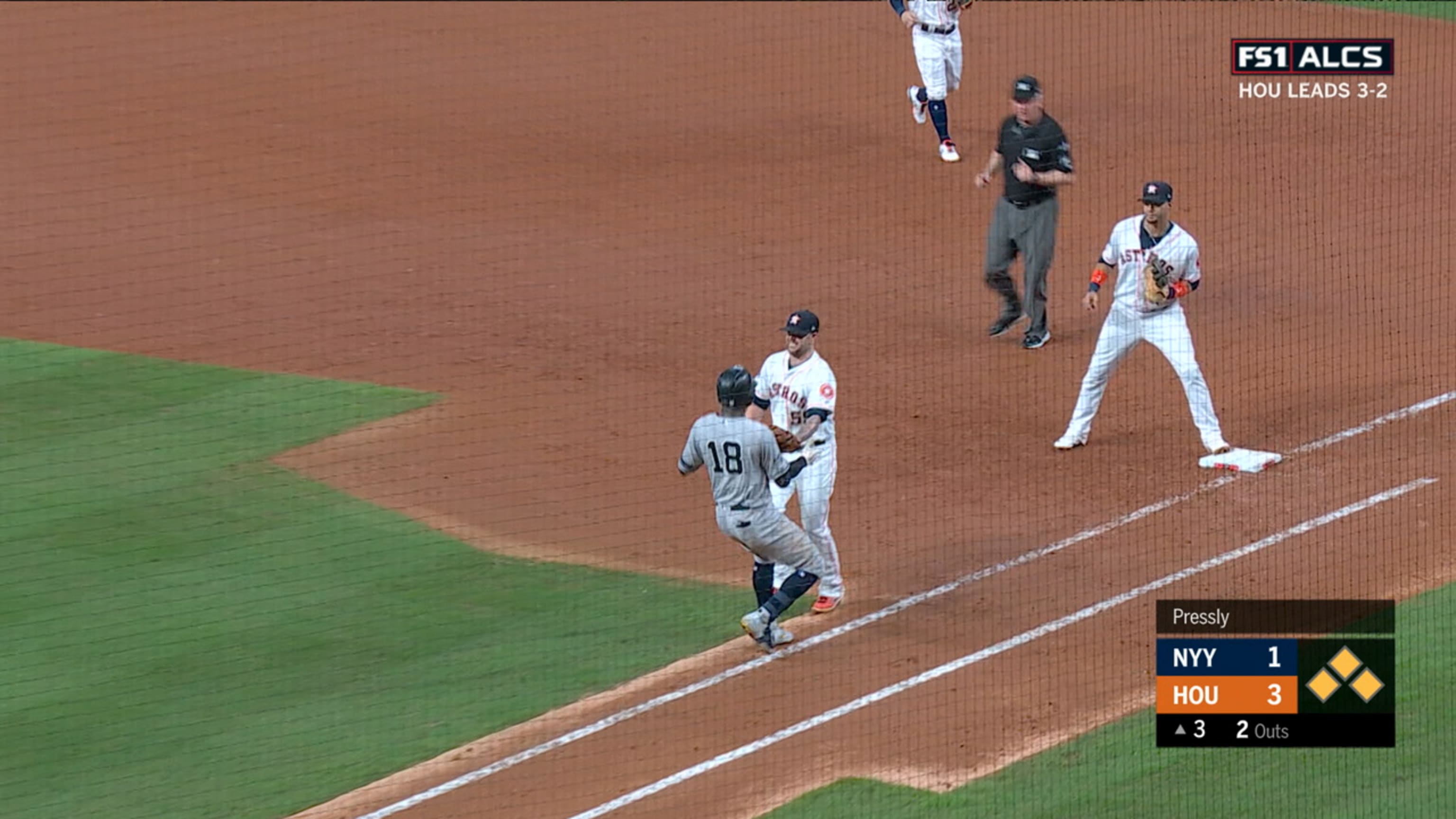 Jose Altuve's walk-off homer sends Astros past Yankees into World Series –  The Denver Post
