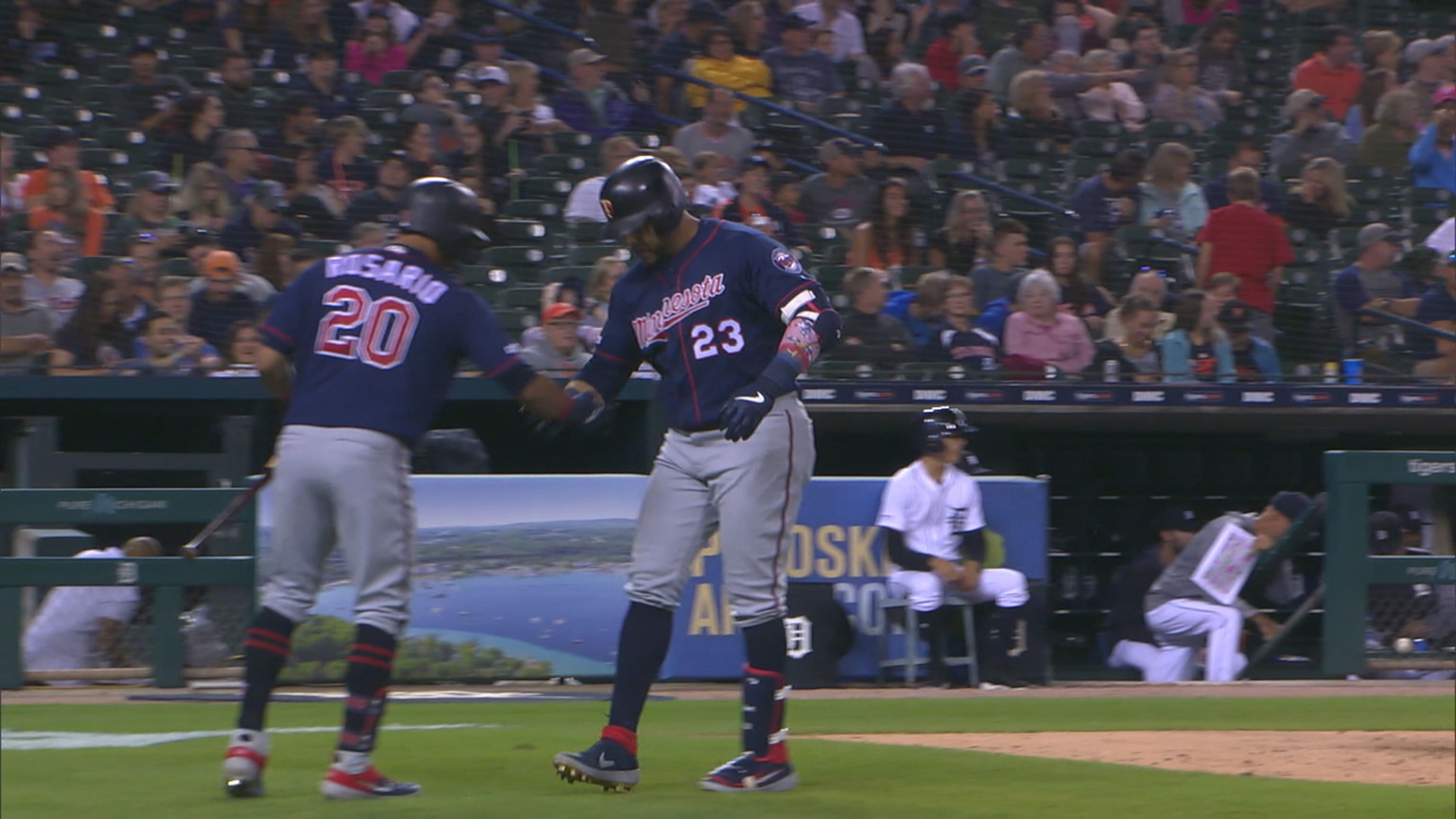 Land of 10,000 Rakes': Twins home run celebration gets A+ North