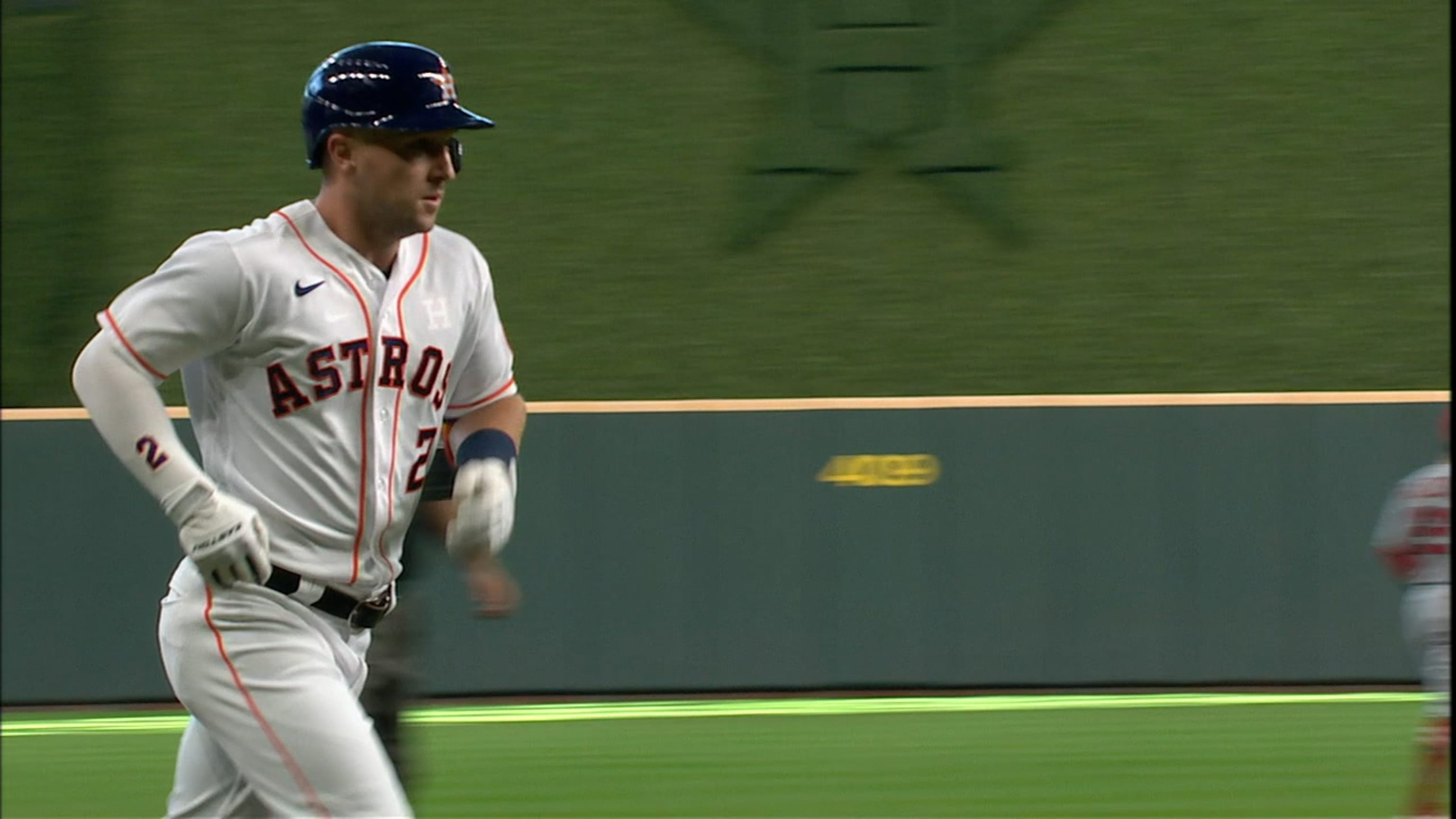 Jonrón de 3 rayas de Bregman