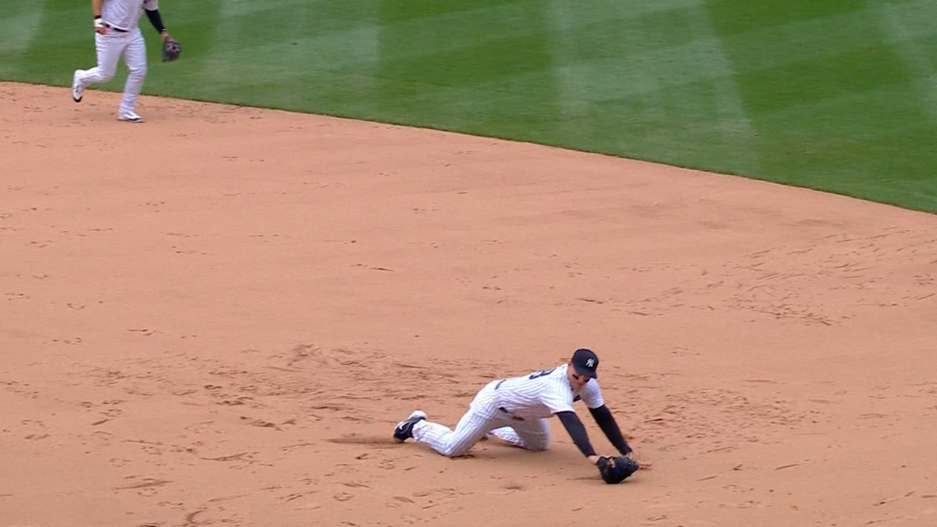 Rizzo logra parada de clavado