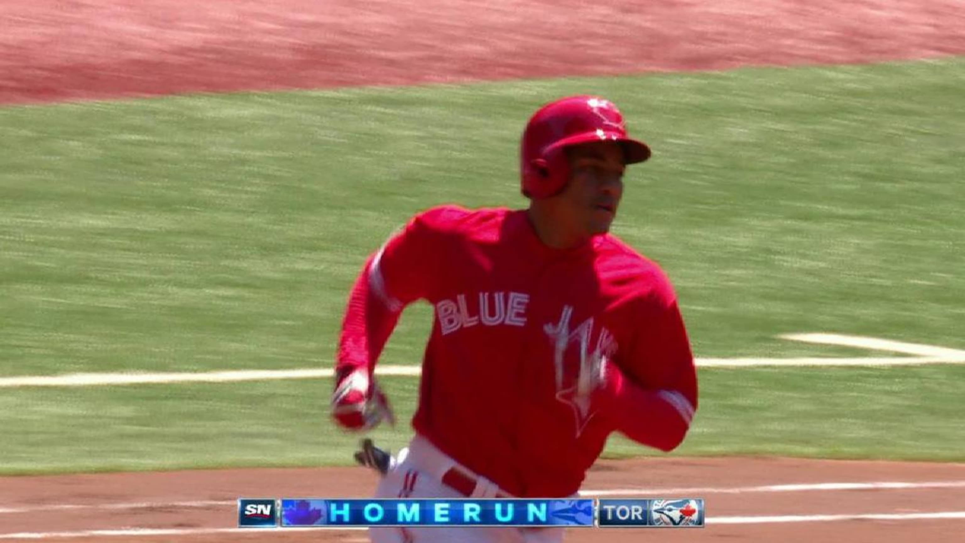 Carrera's solo home run