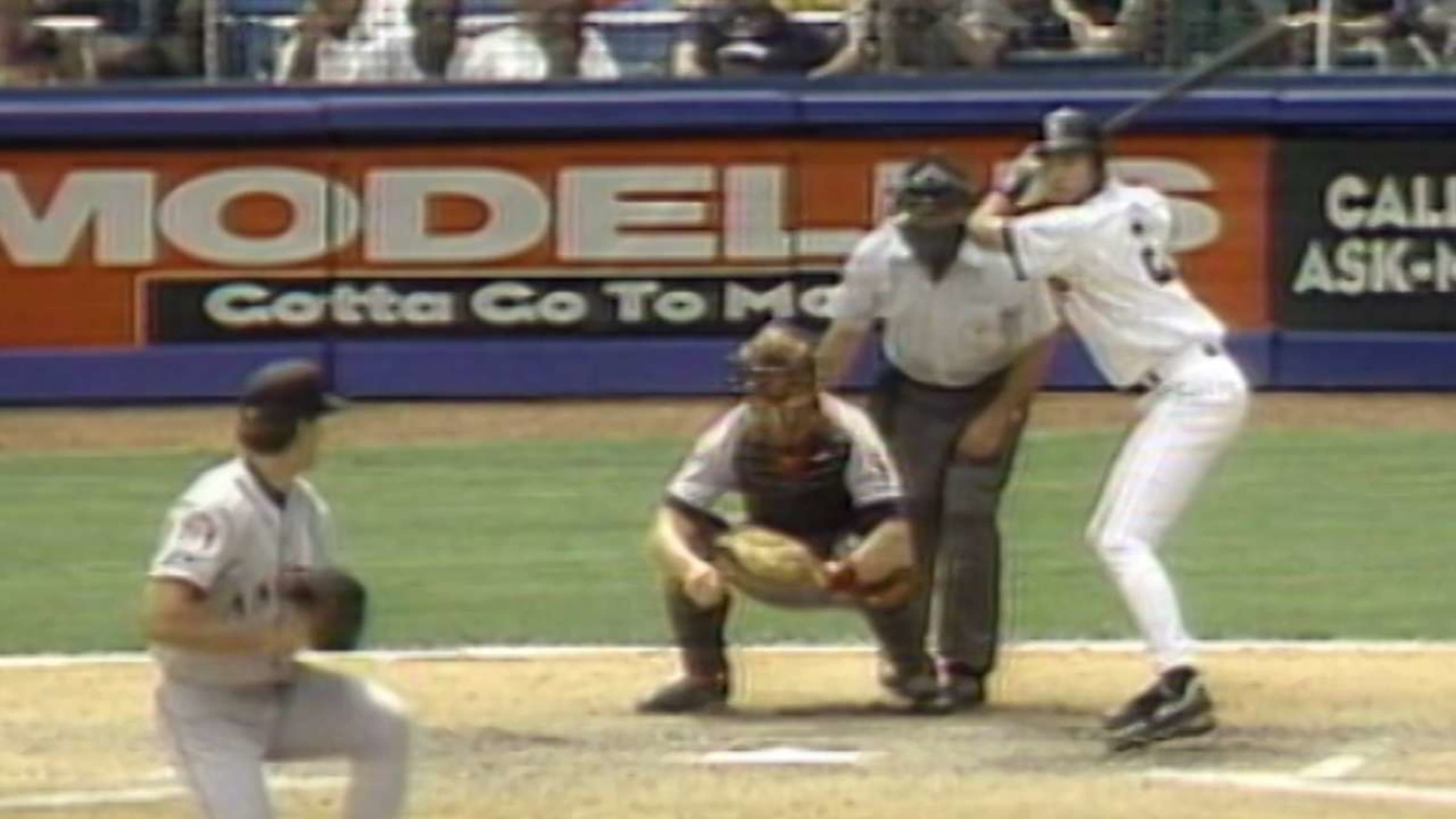 Primer hit de Jeter en el Bronx