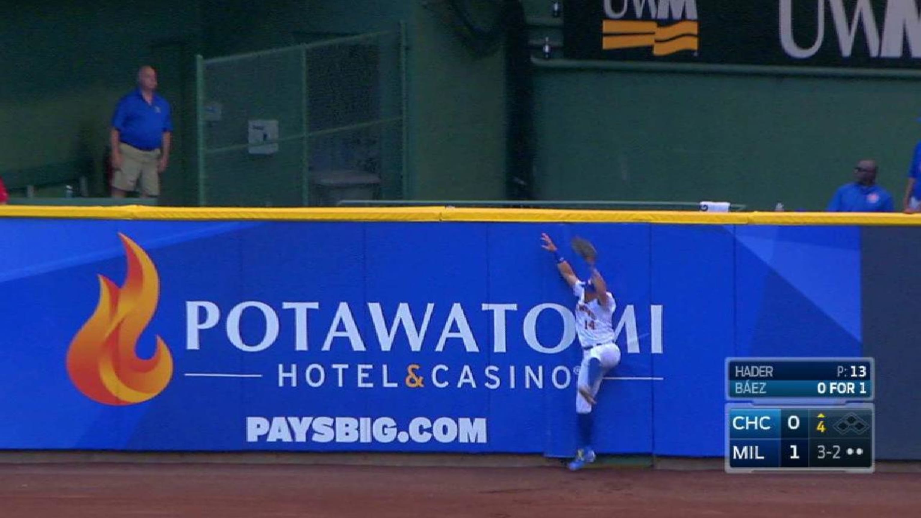 Perez's leaping catch