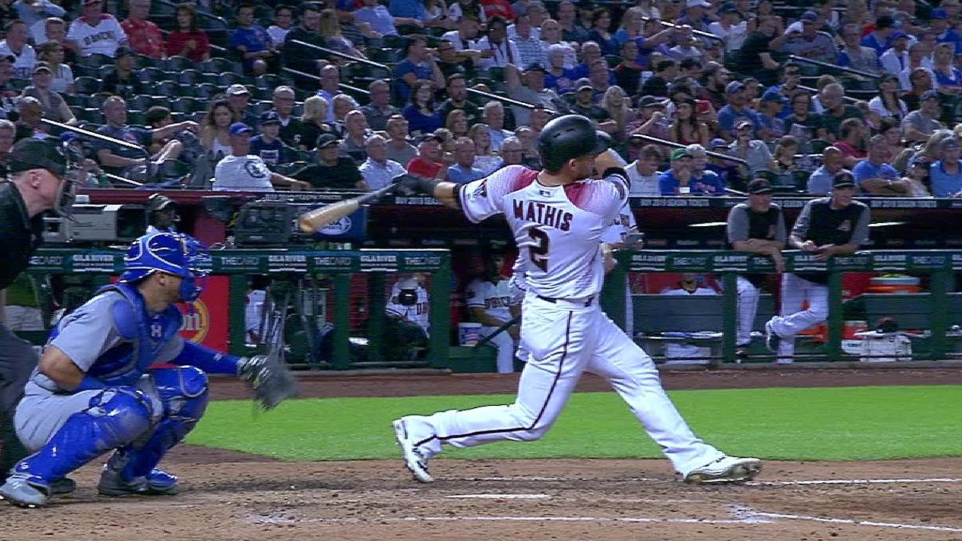 Mathis' 2-run smash