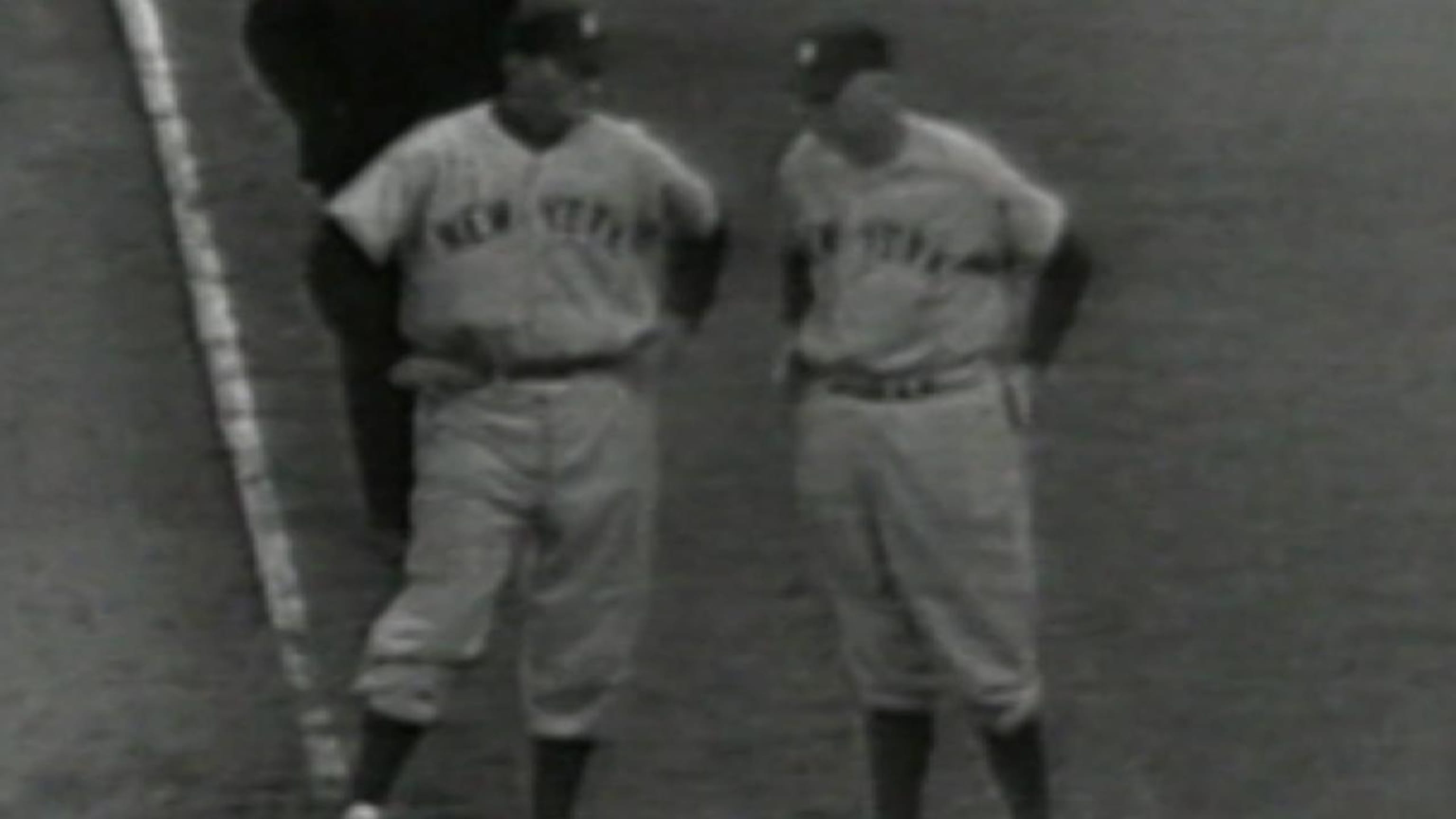 Mize gives Yanks lead in 4th