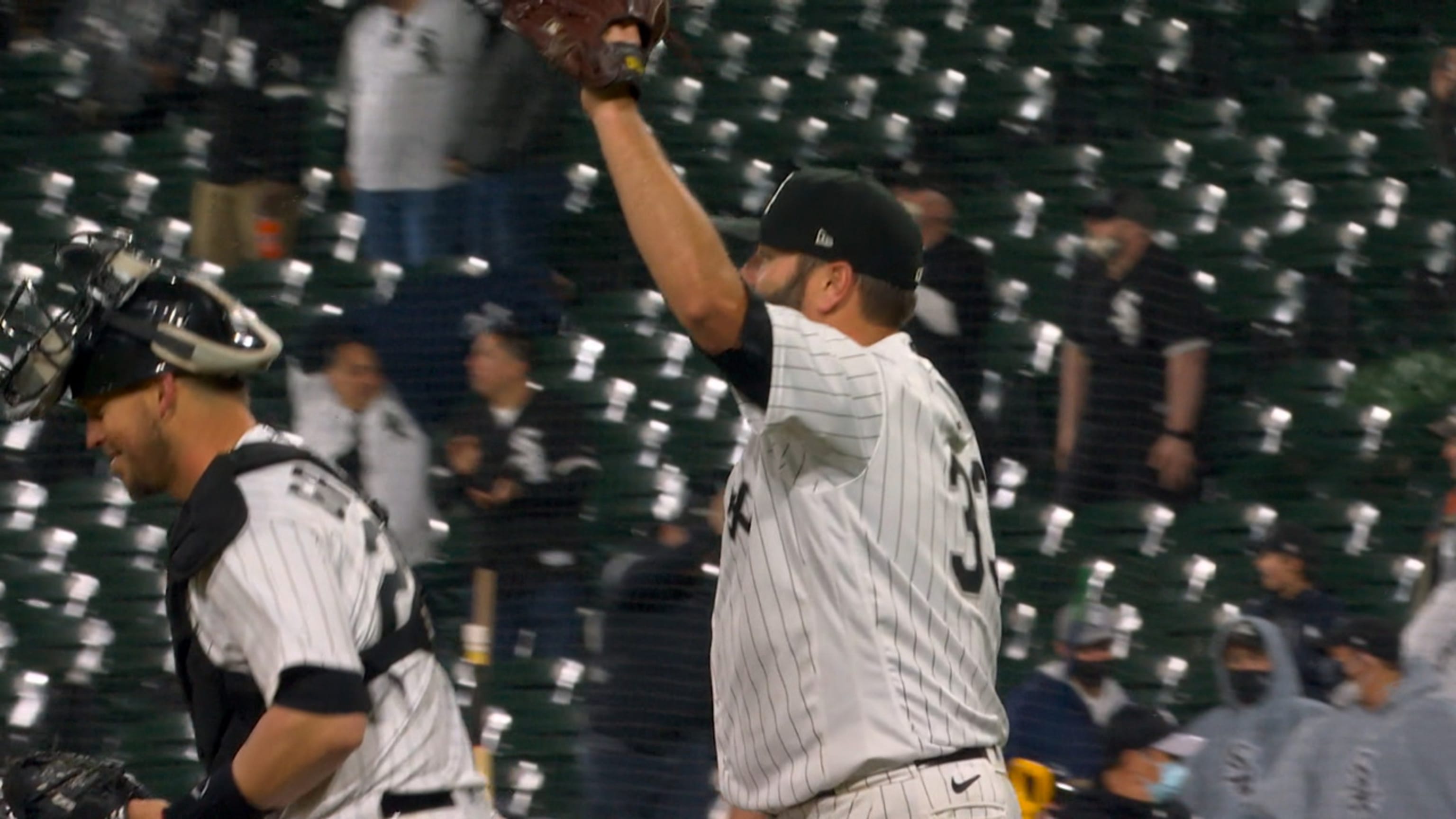 White Sox, Lance Lynn agree to terms on two-year, $38 million