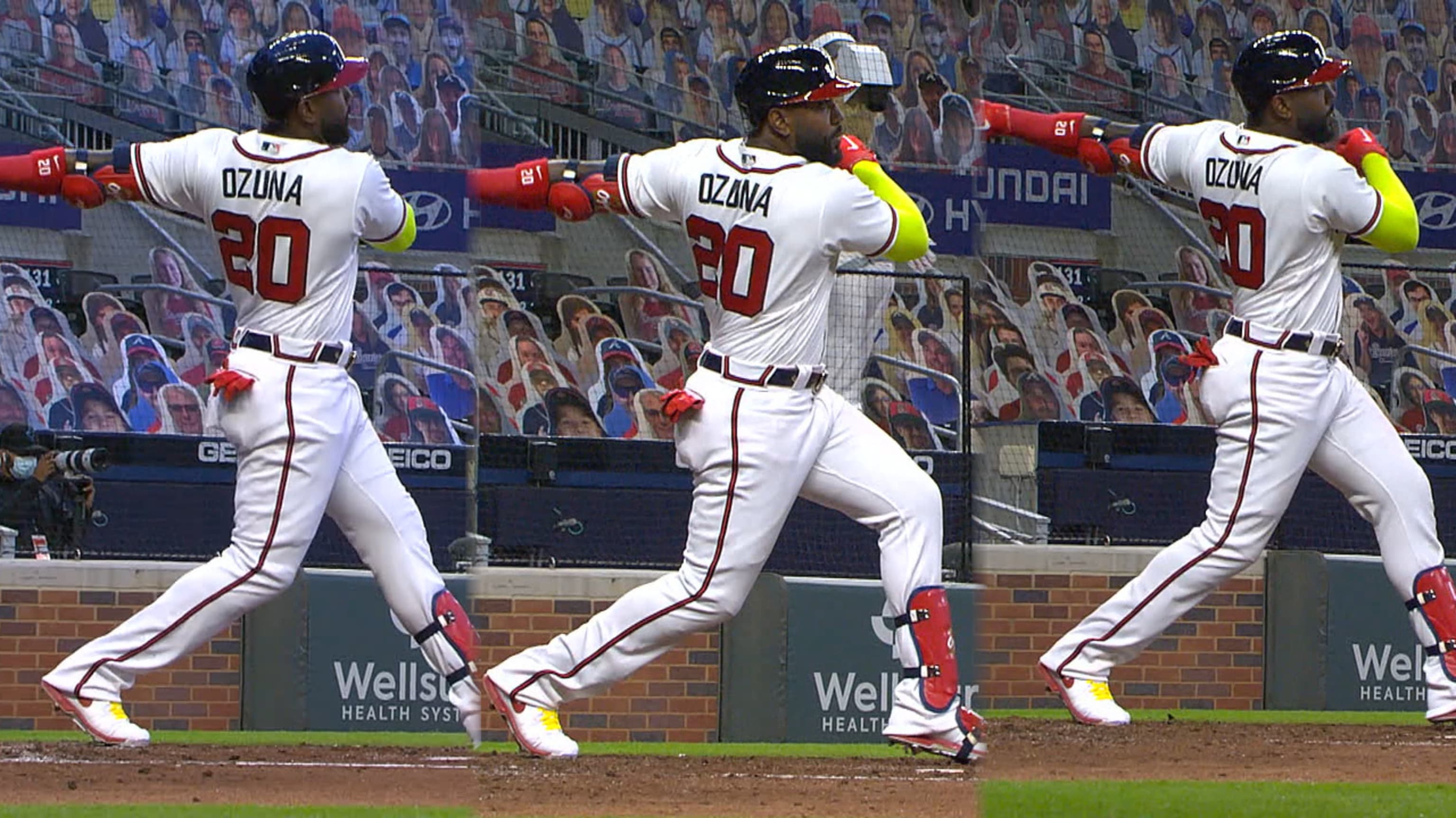 Ozuna batea de 5-4, empuja 5