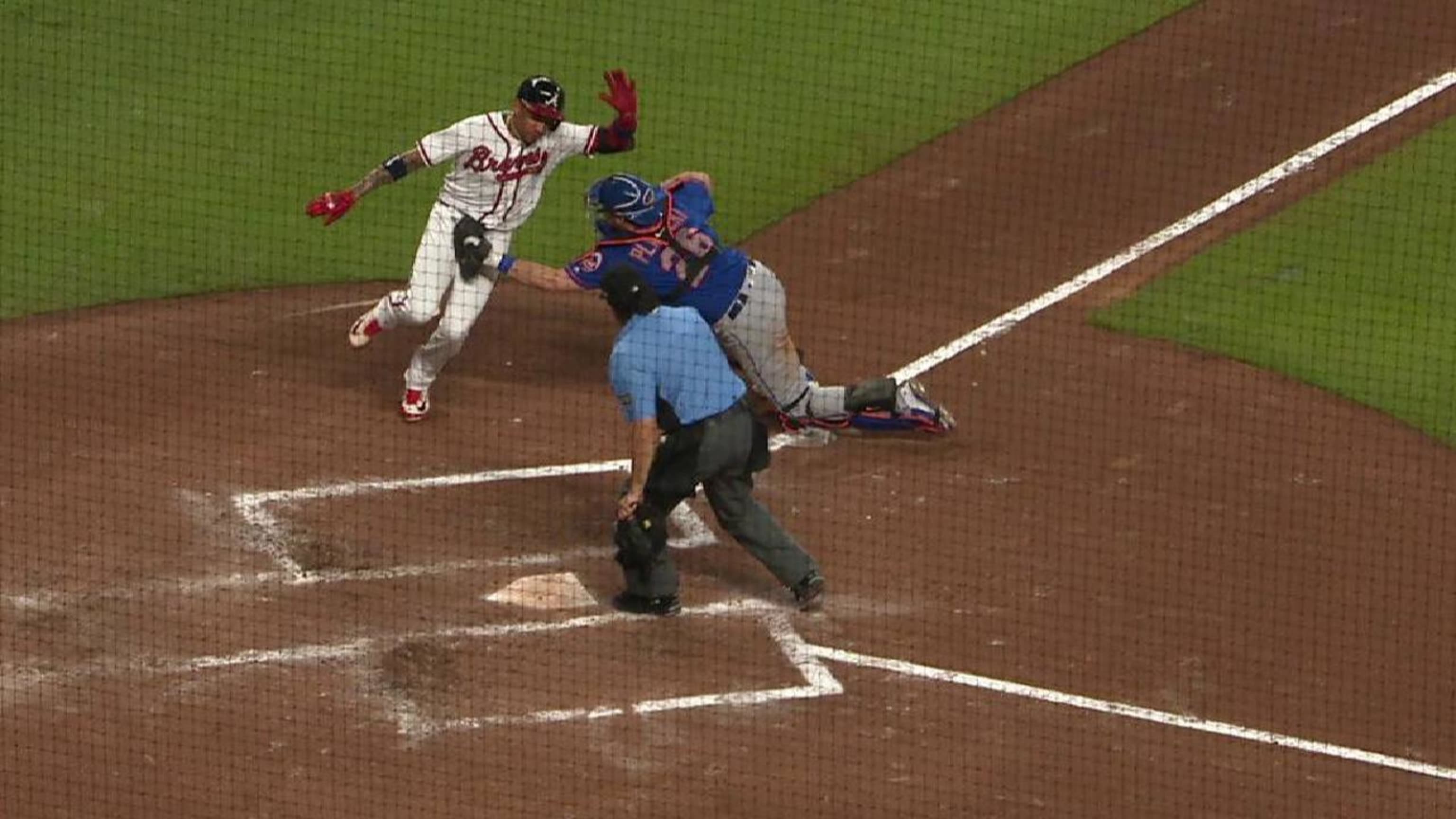Conforto's strong throw home