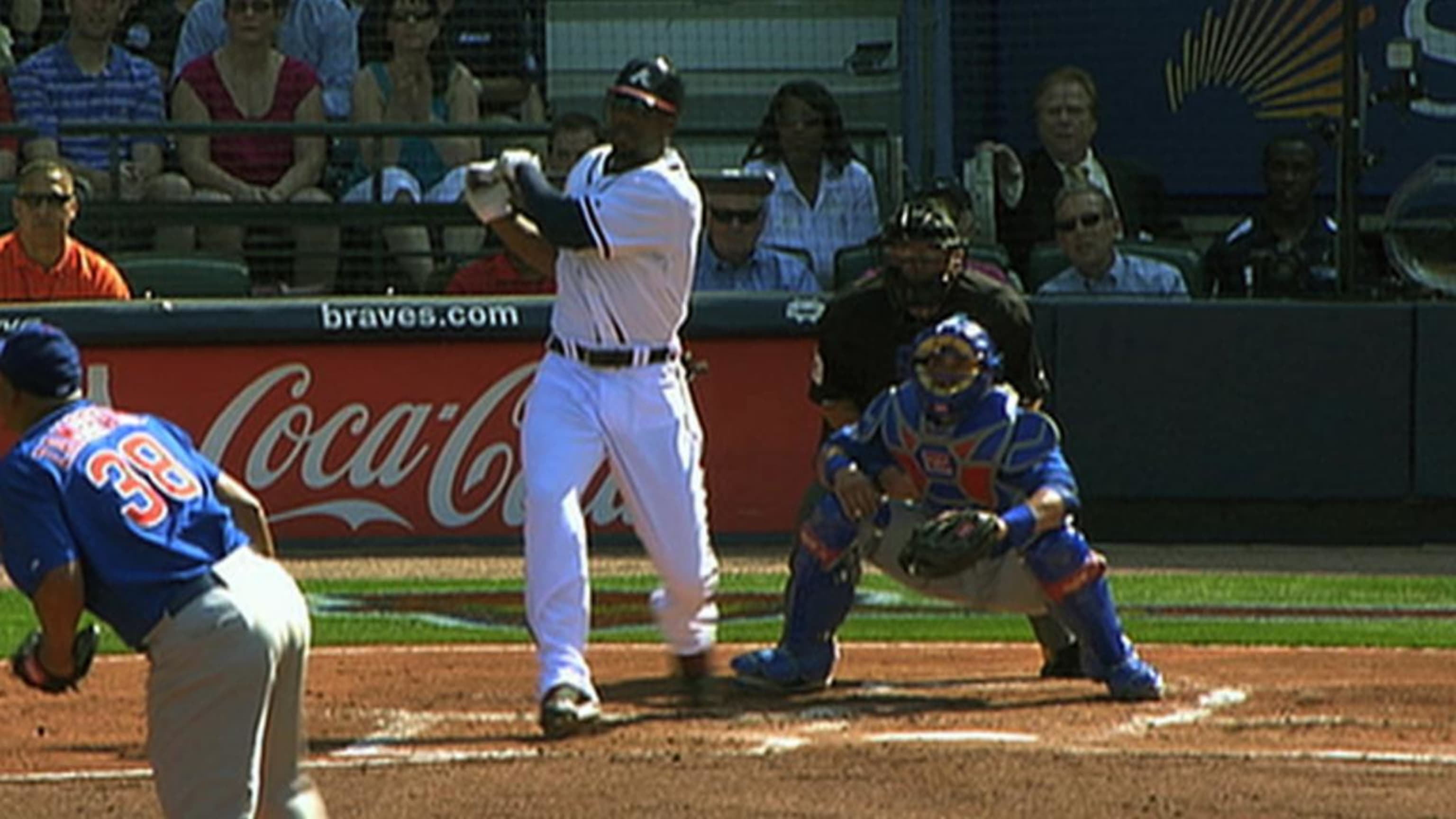 Heyward da HR en su primer turno al bate