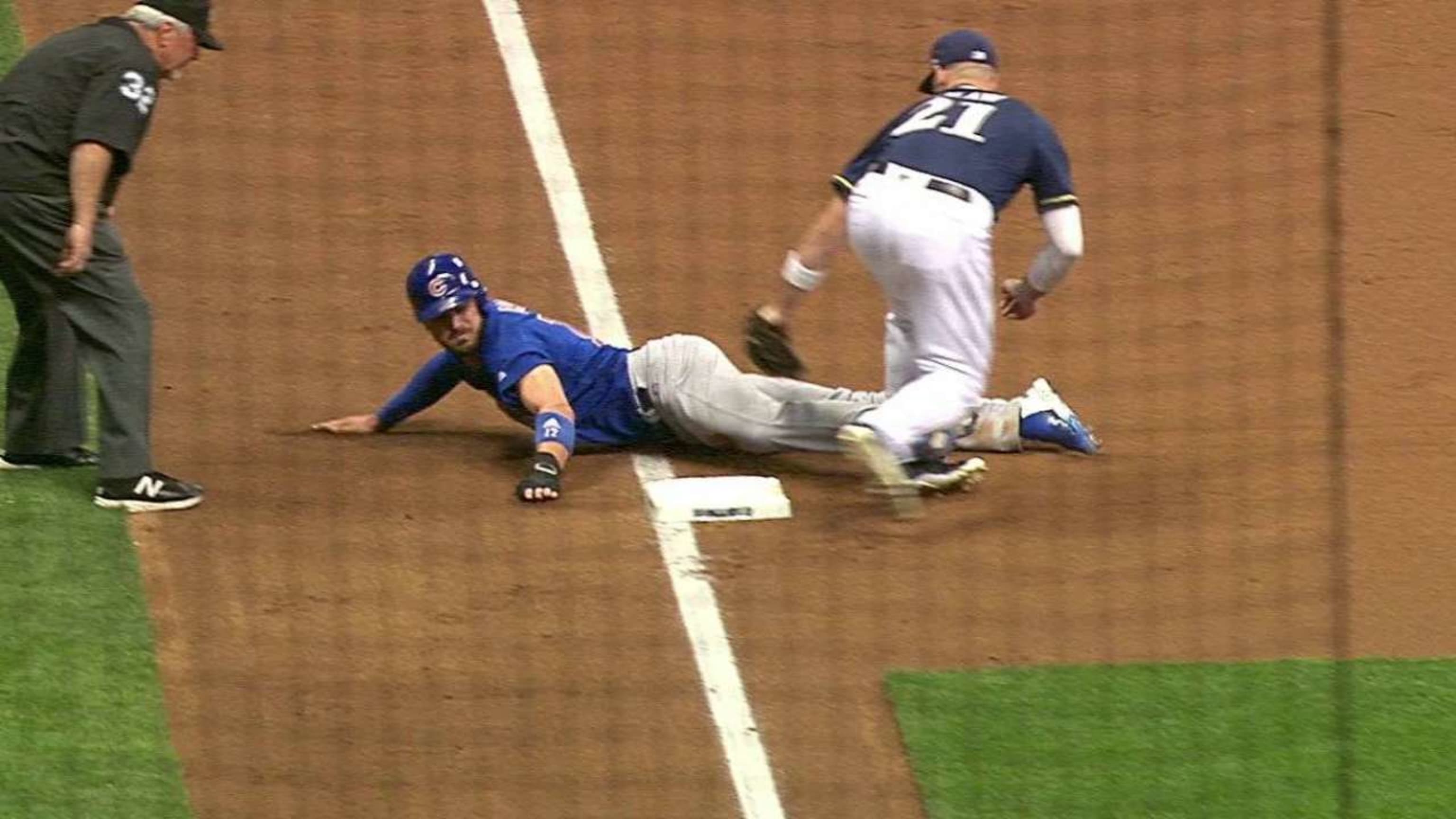 Brewers' Stephen Vogt using weighted balls