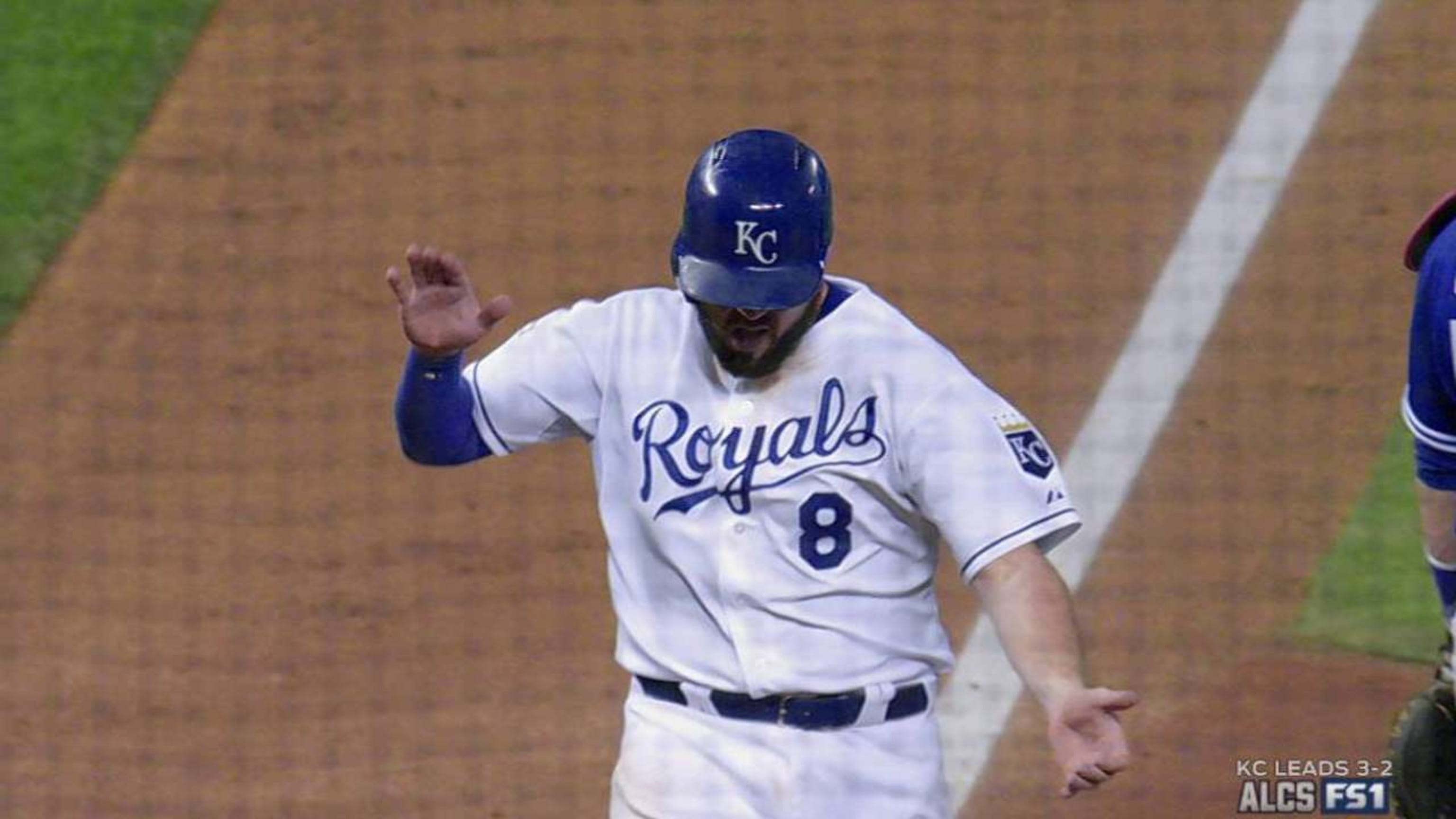 Royals return to World Series, beat Blue Jays in ALCS Game 6 - The Columbian