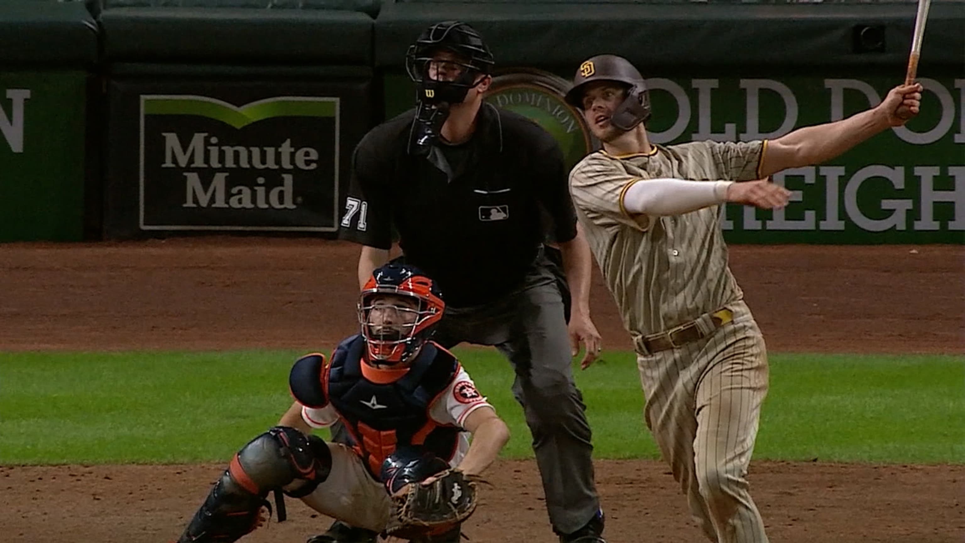 Tatis launches homer, Fernando Tatis Jr. ties it up for the Padres., By  MLB