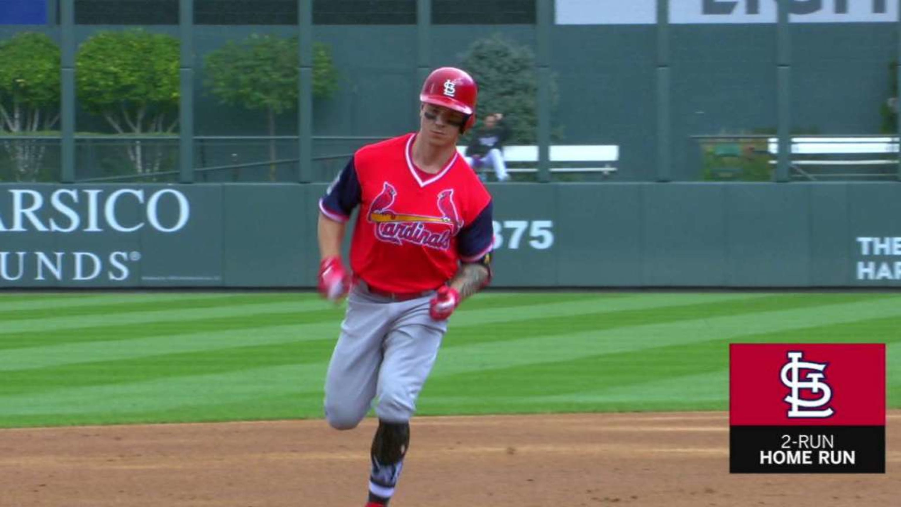 O'Neill's 2-run home run