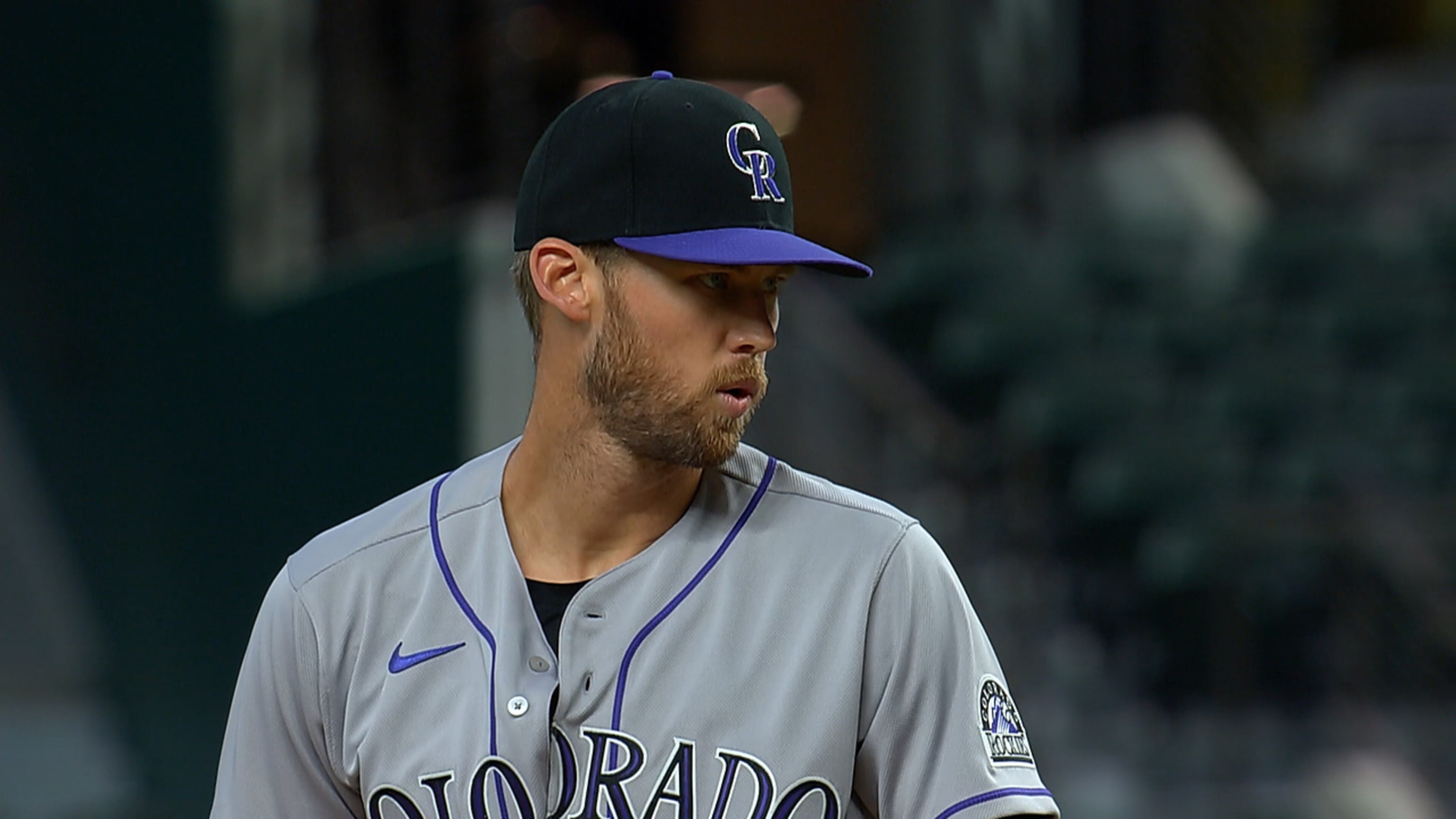 Daniel Bard poncha a Rougned Odor 