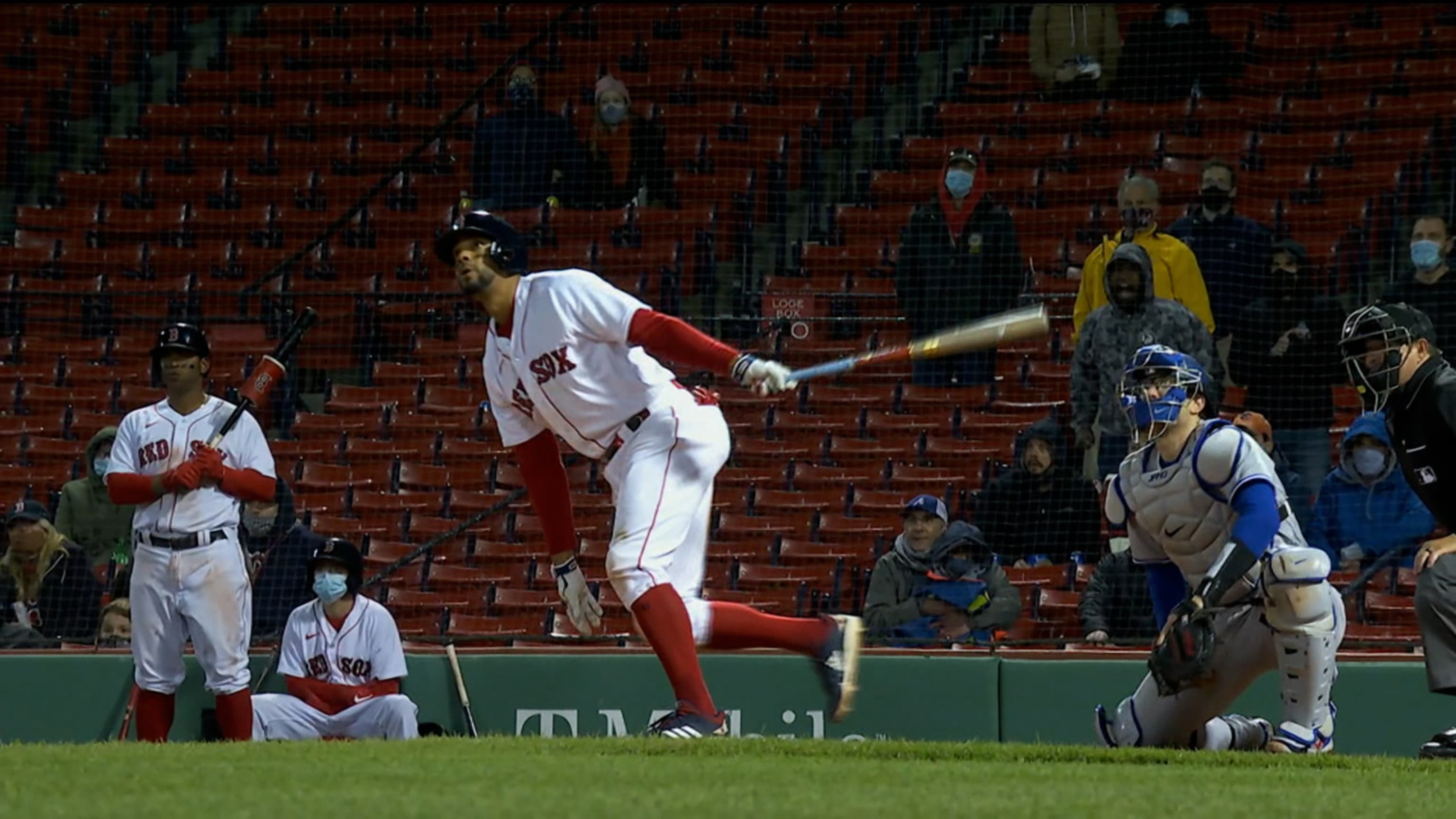 Boston Red Sox's Xander Bogaerts on spiking bat after homer: 'I