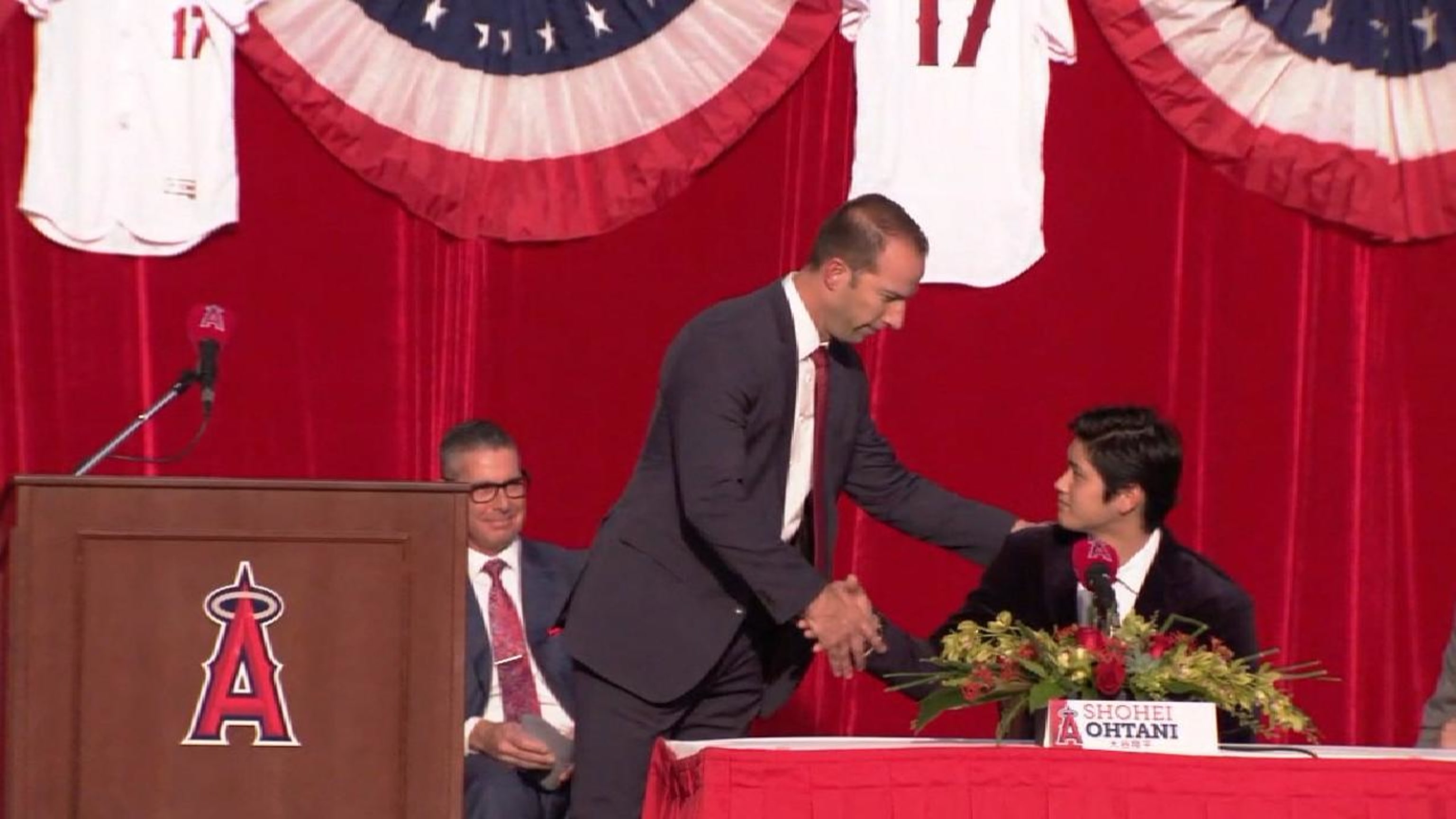 Angels officially introduce Shohei Ohtani display picture 1