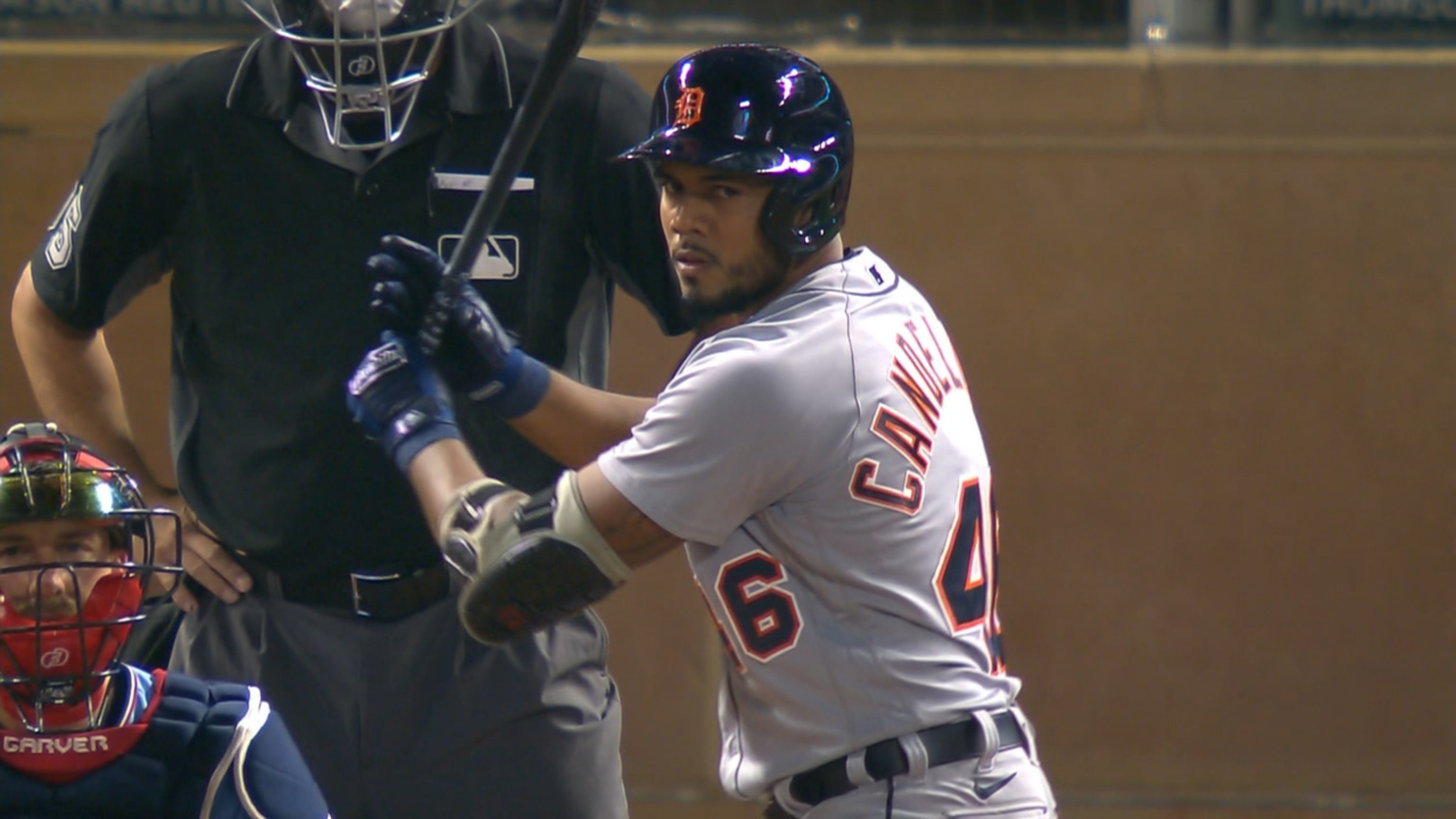 Candelario empuja con hit