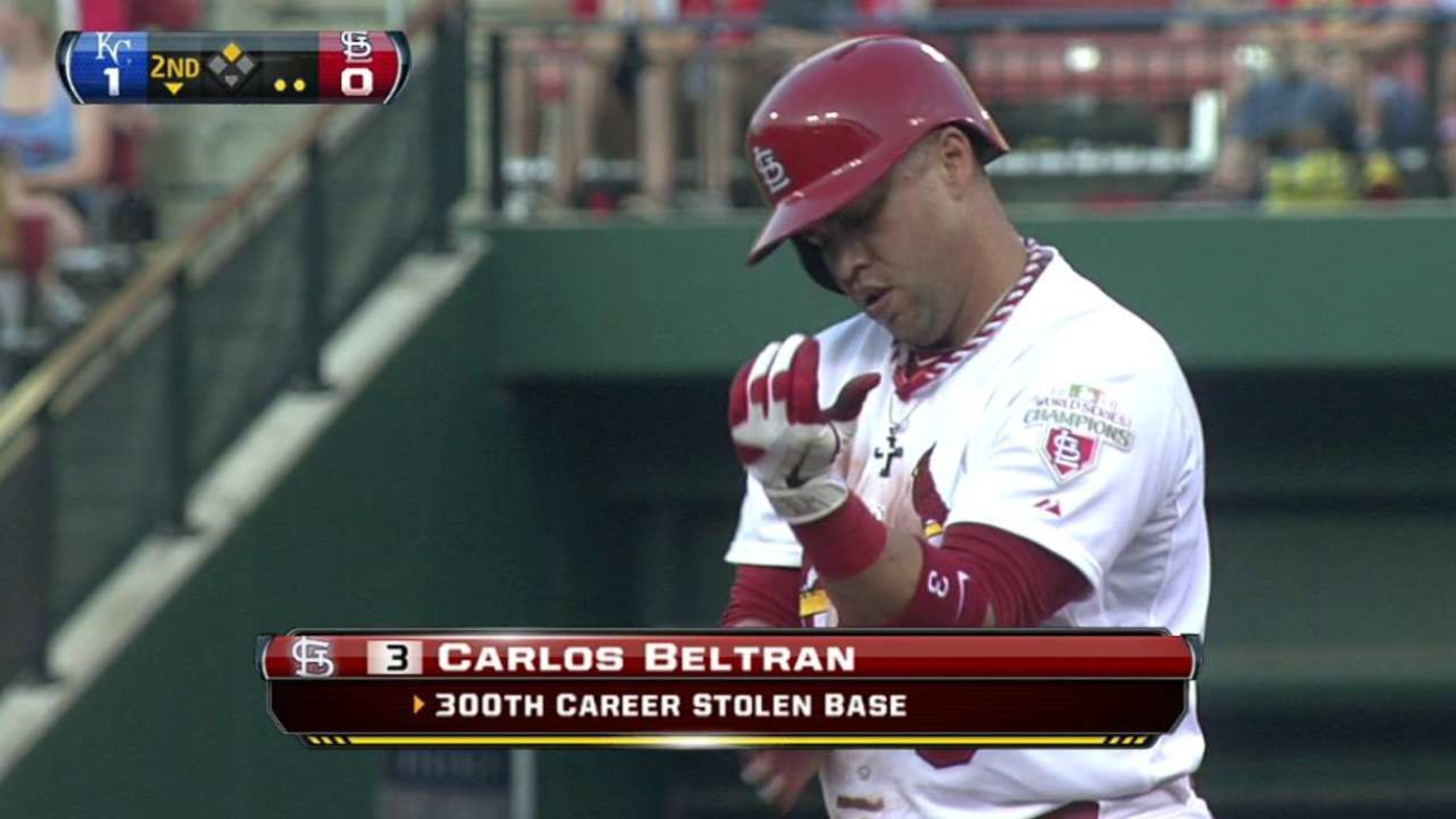 Beltran joins 300/300 club