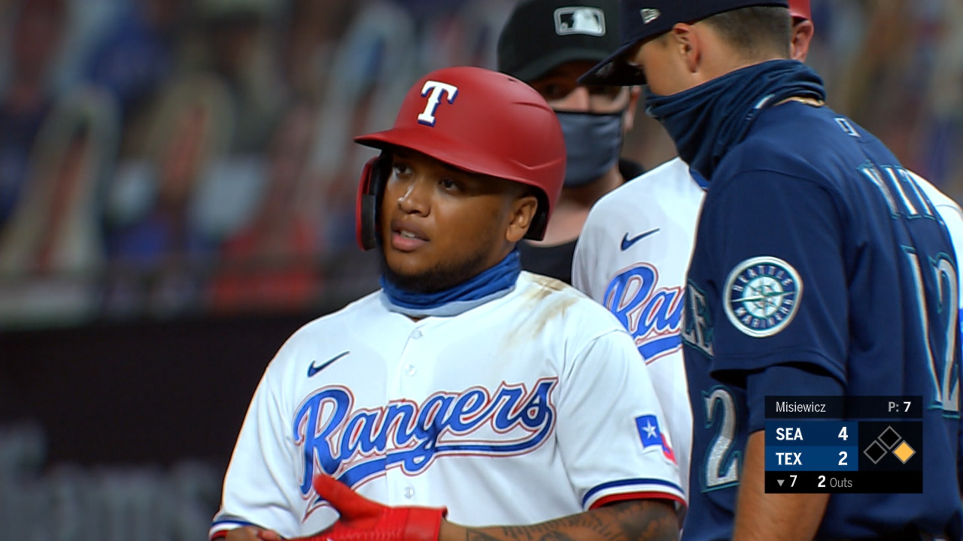 Hit impulsor de Willie Calhoun 