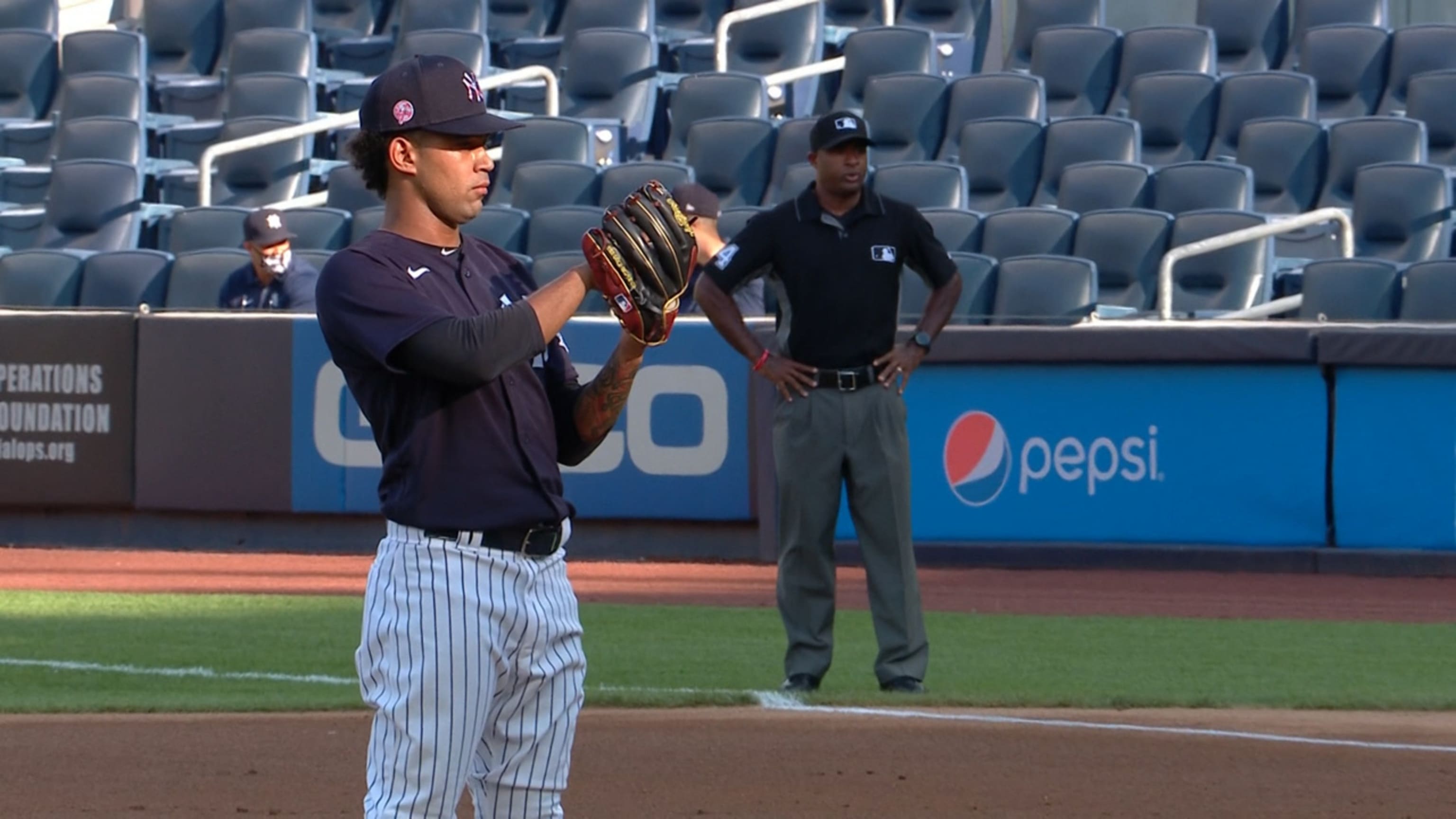 Kyle Higashioka's 3-run crank, 06/15/2022