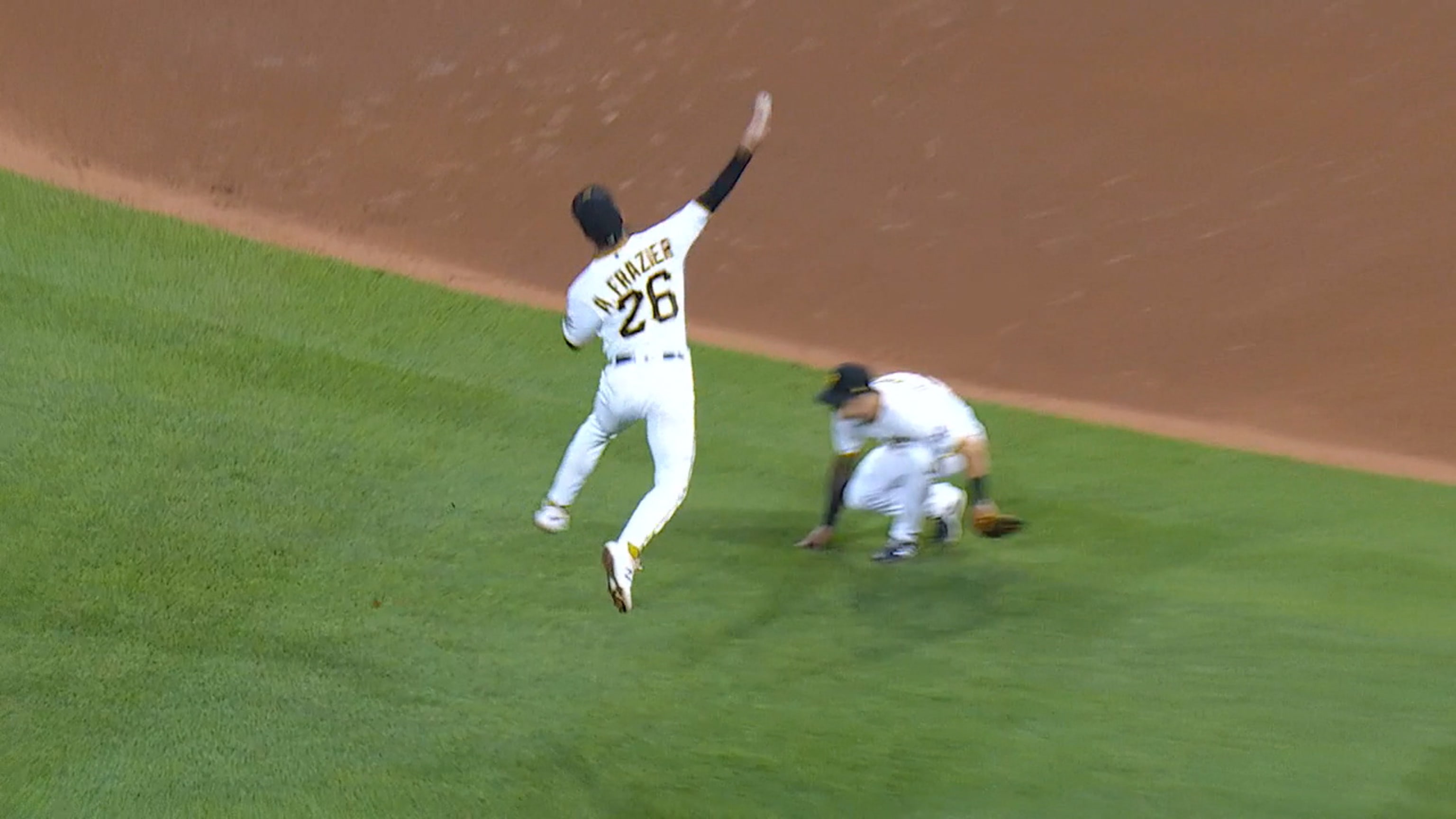 Adam Frazier Makes Terrific Defensive Play