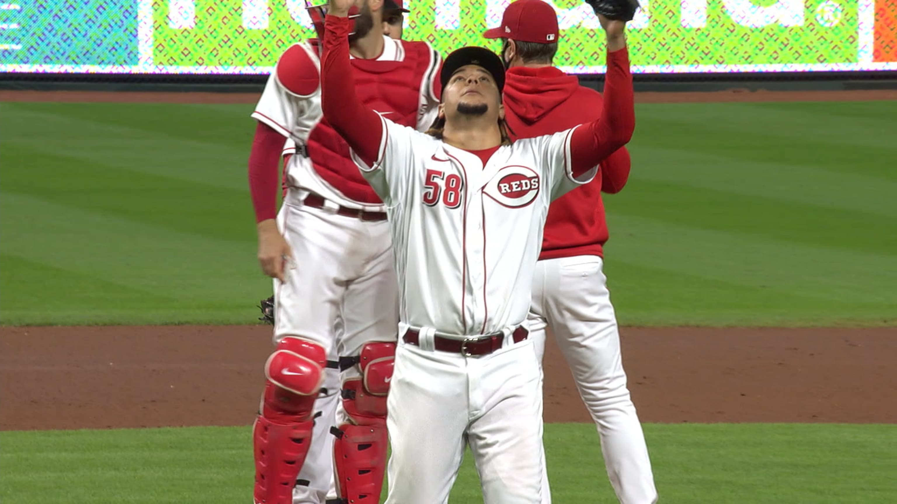 Castillo poncha a nueve