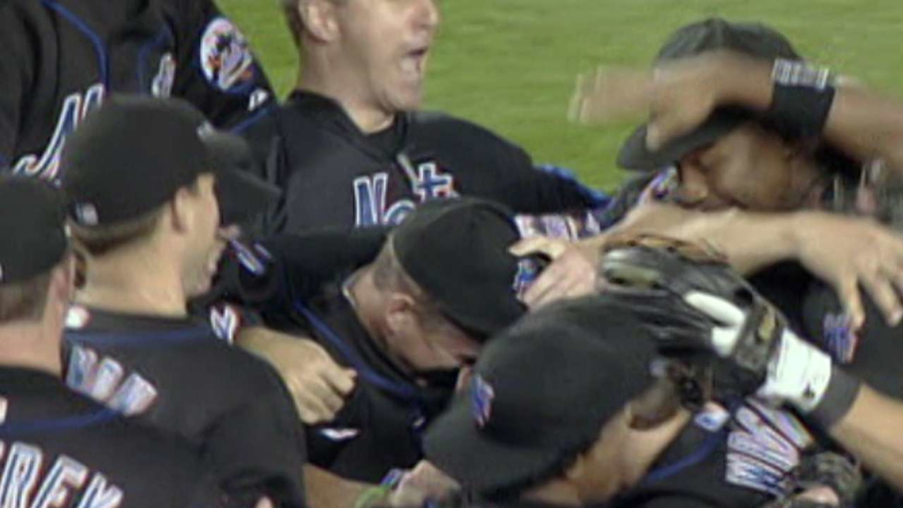 Howie thinks the Mets will wear black uniforms on Sunday - The Mets Police